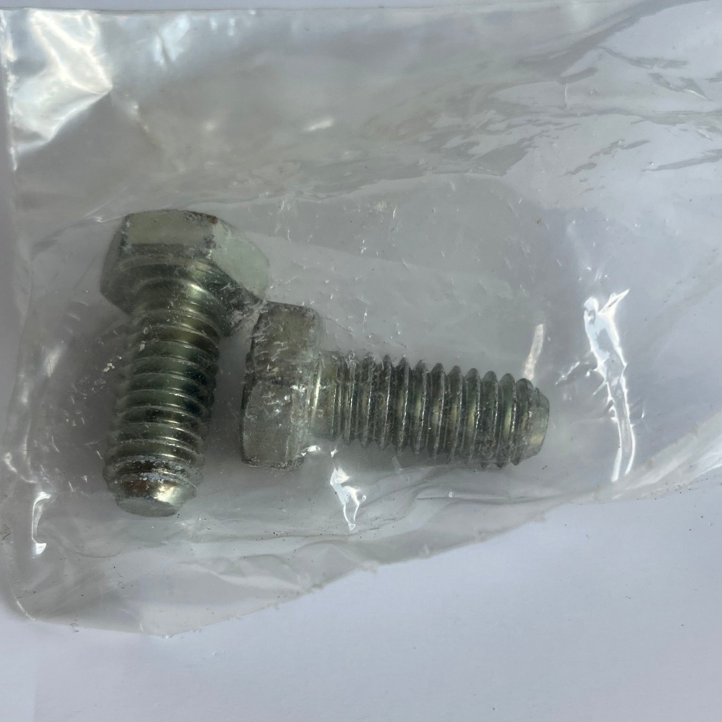 Support barre de sacoche droite Touring Harley Davidson REF OEM 90720-79C
