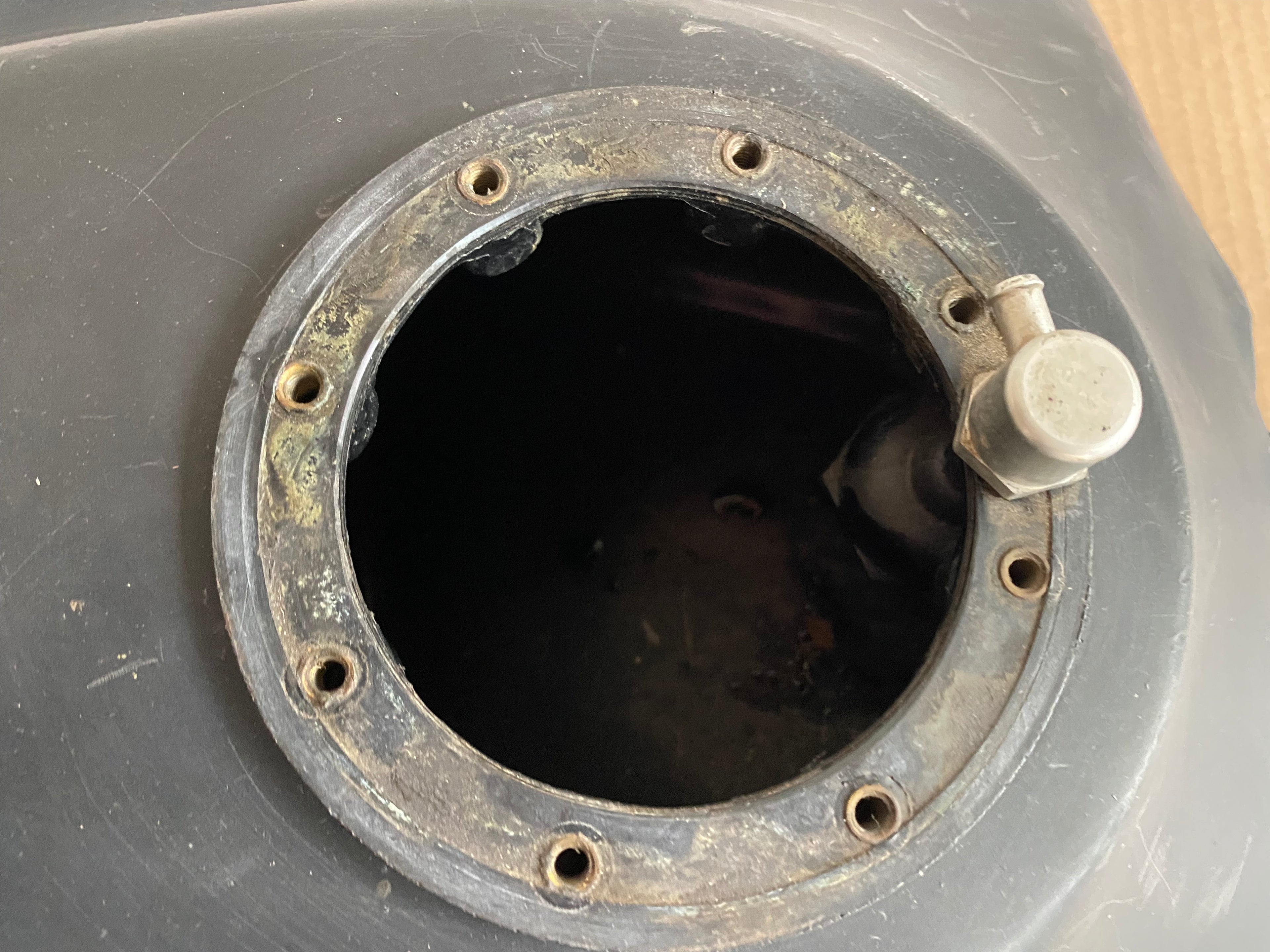 Réservoir carburant BUELL X1 Lightning REF OEM : P0110.K