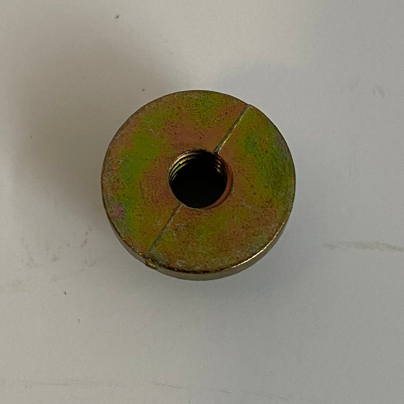 Ecrou de selle + clip Harley Davidson REF OEM 59768-97