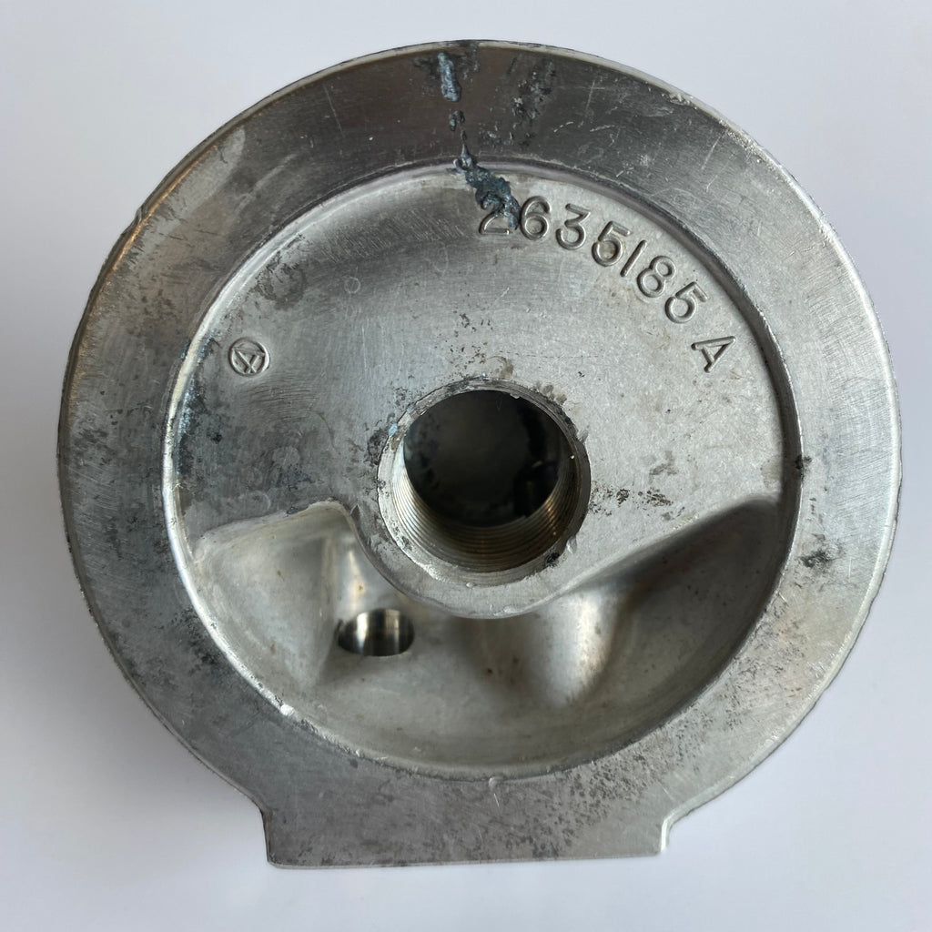 Oil filter holder