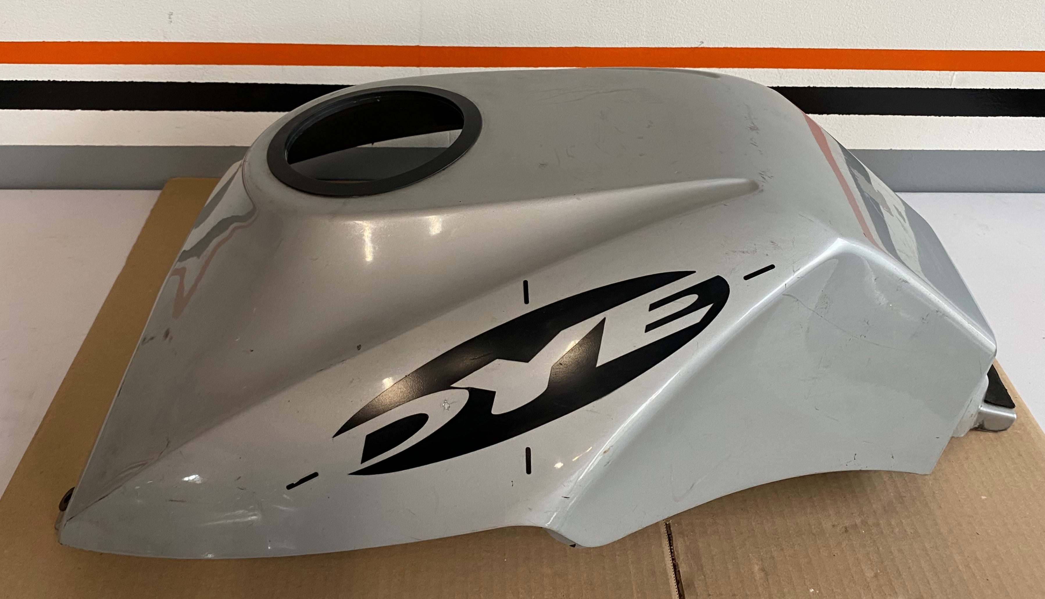 BUELL X1 LIGHTNING Tank Cover OEM REF: P0109.KA