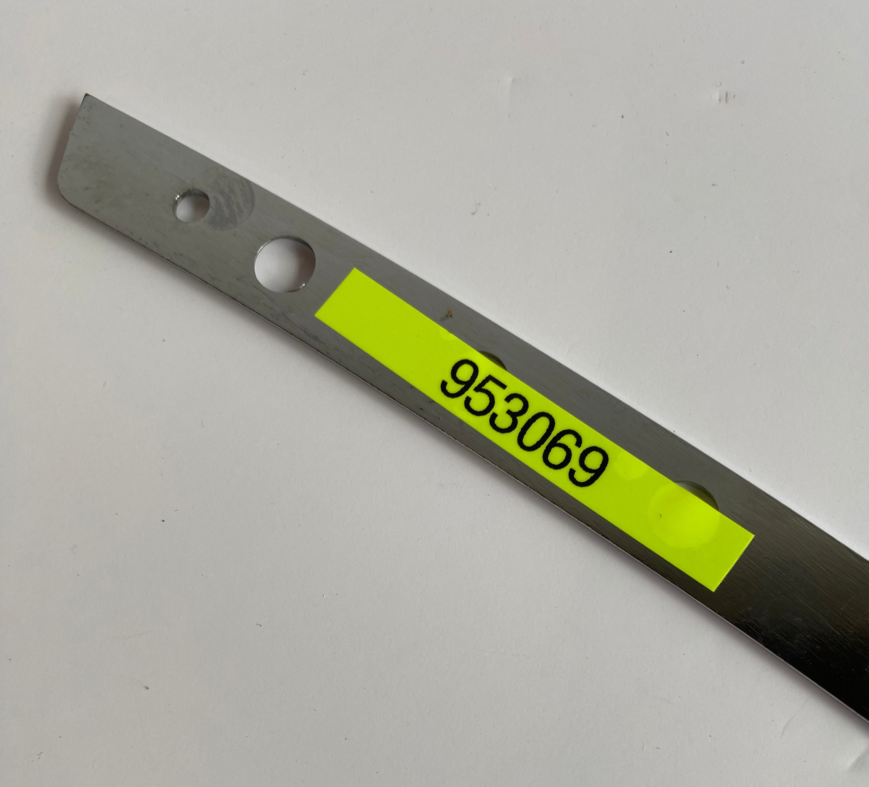 Baguette pare brise chrome Performance Machine Touring Harley Davidson REF MCS 953069