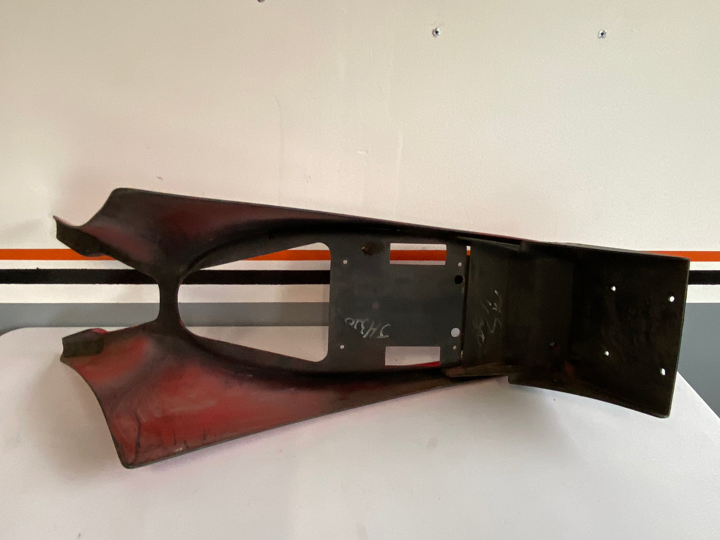 Coque arrière de BUELL M2 REF OEM : 59841-99YYH