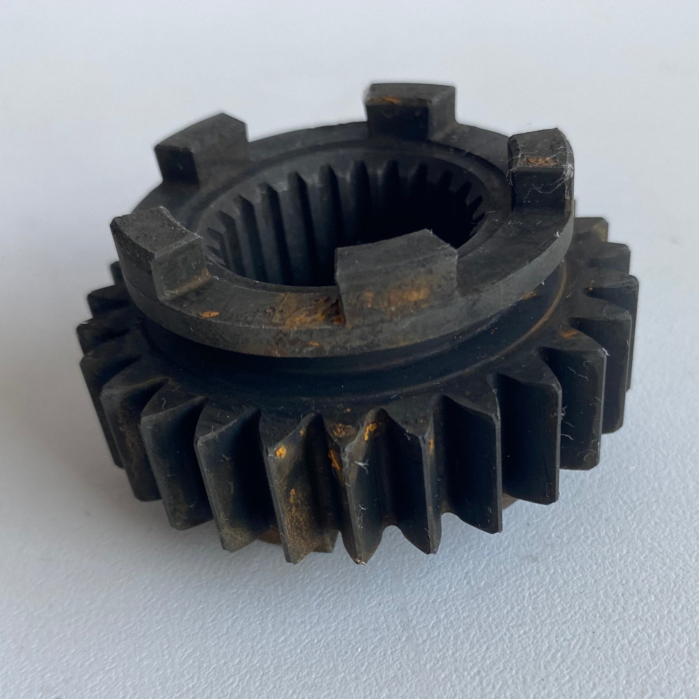 2nd main &amp; 3rd secondary pinion for 5-speed Harley Davidson gearbox REF OEM 35026-94