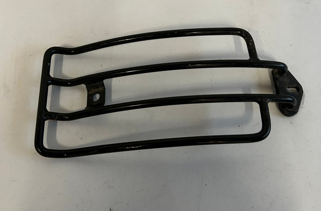Porte paquet noir de garde boue arrière Sportster Harley Davidson  REF MCS : 942717