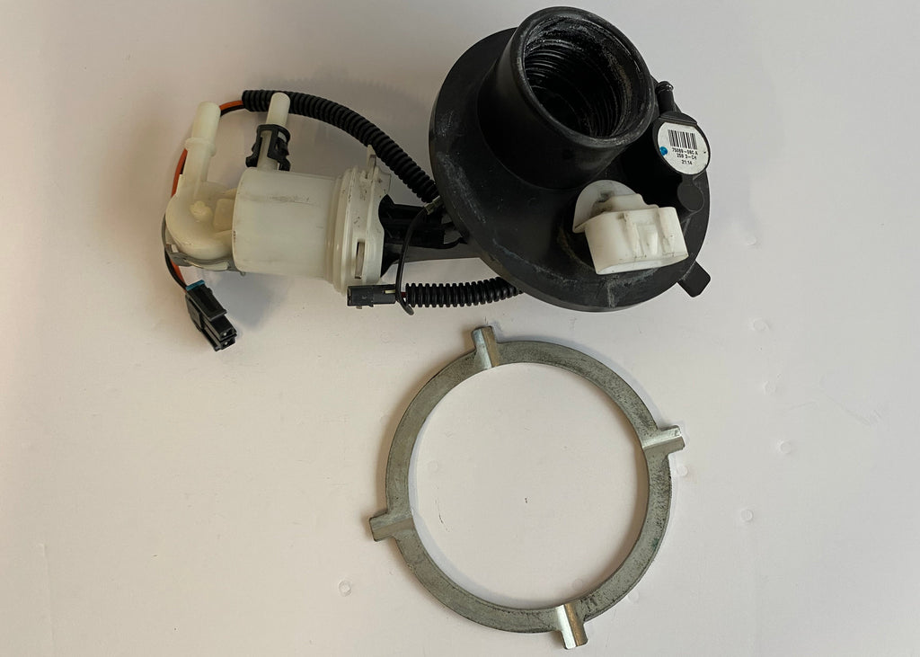 Trappe pompe +support filtre a carburant Touring Harley Davidson REF OEM 75069-08D