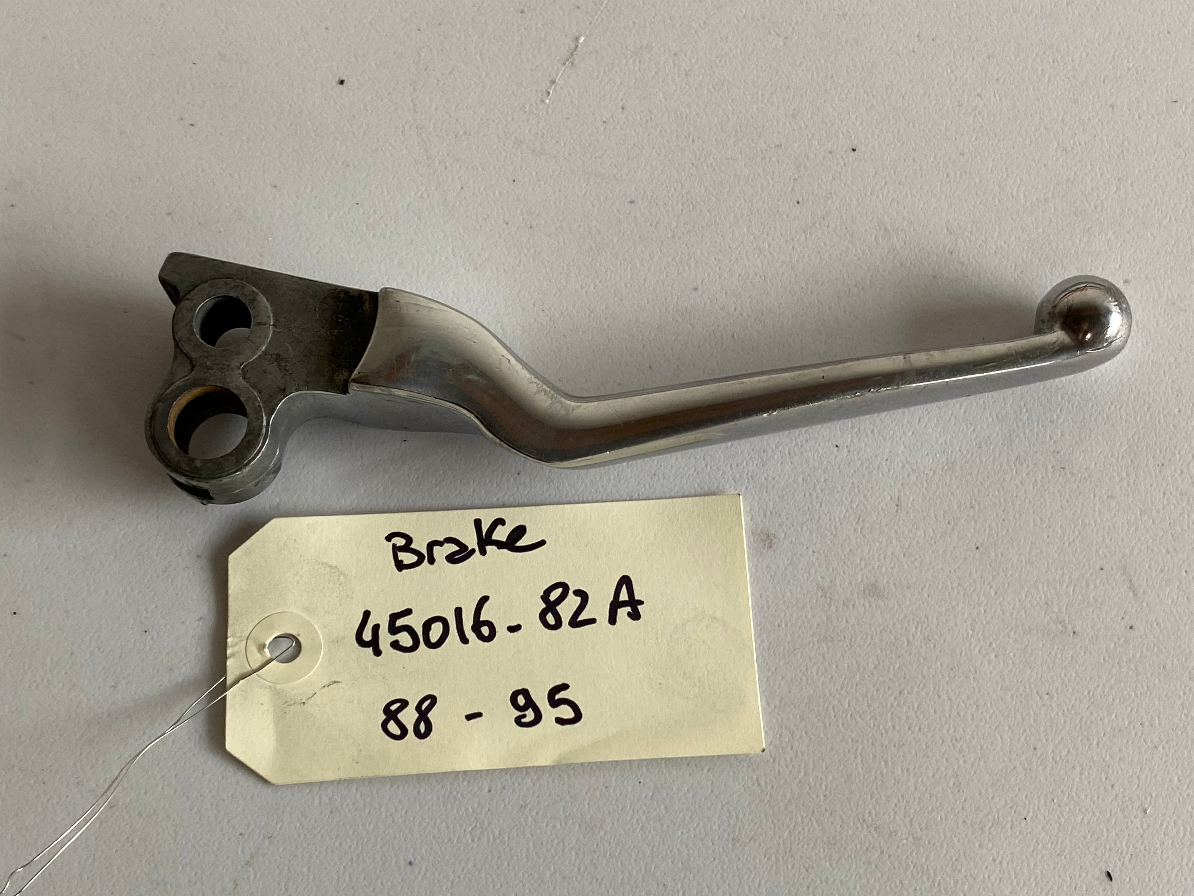 Harley Davidson Bremshebel REF OEM: 45016-82A