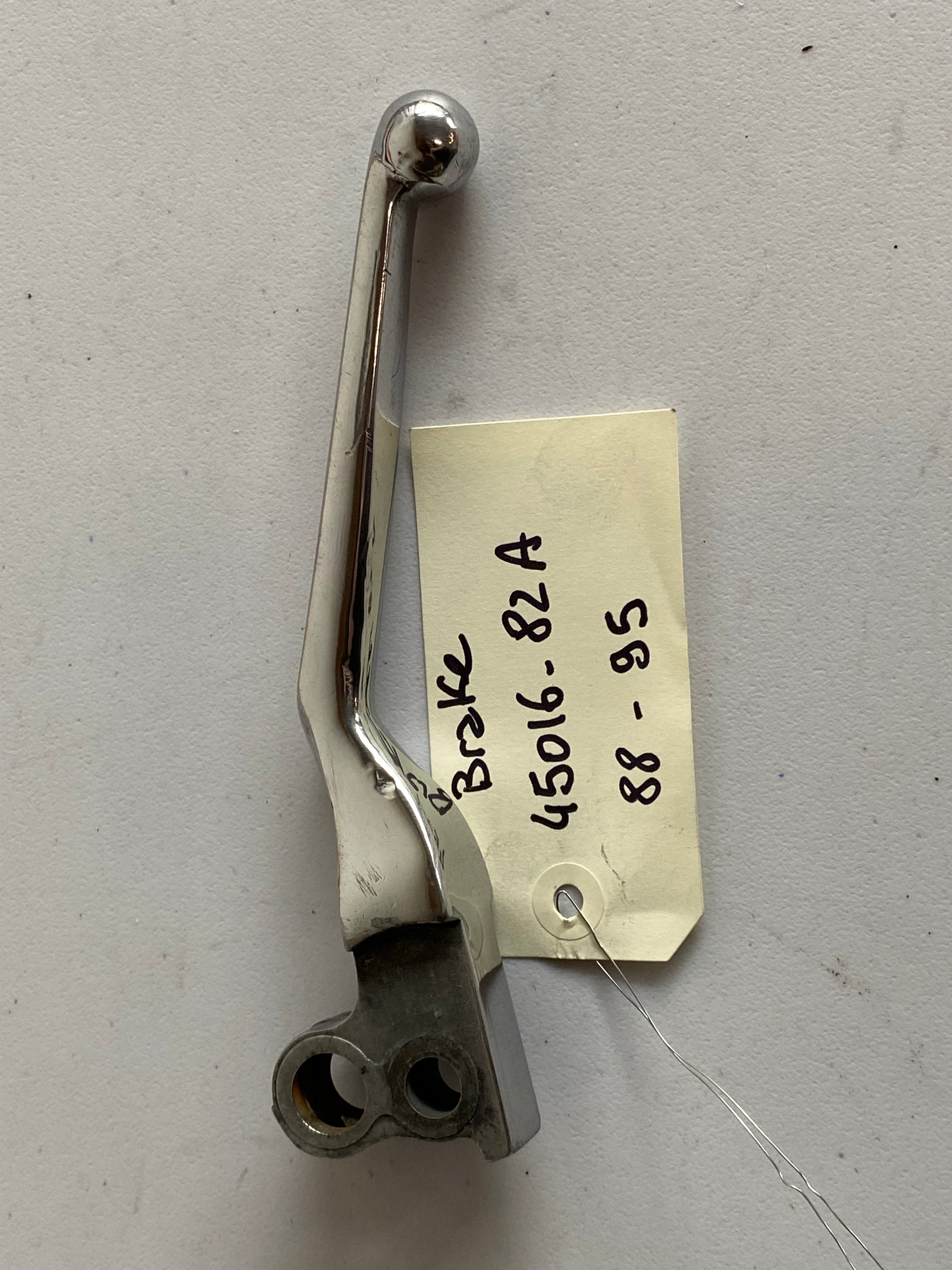 Harley Davidson Bremshebel REF OEM: 45016-82A
