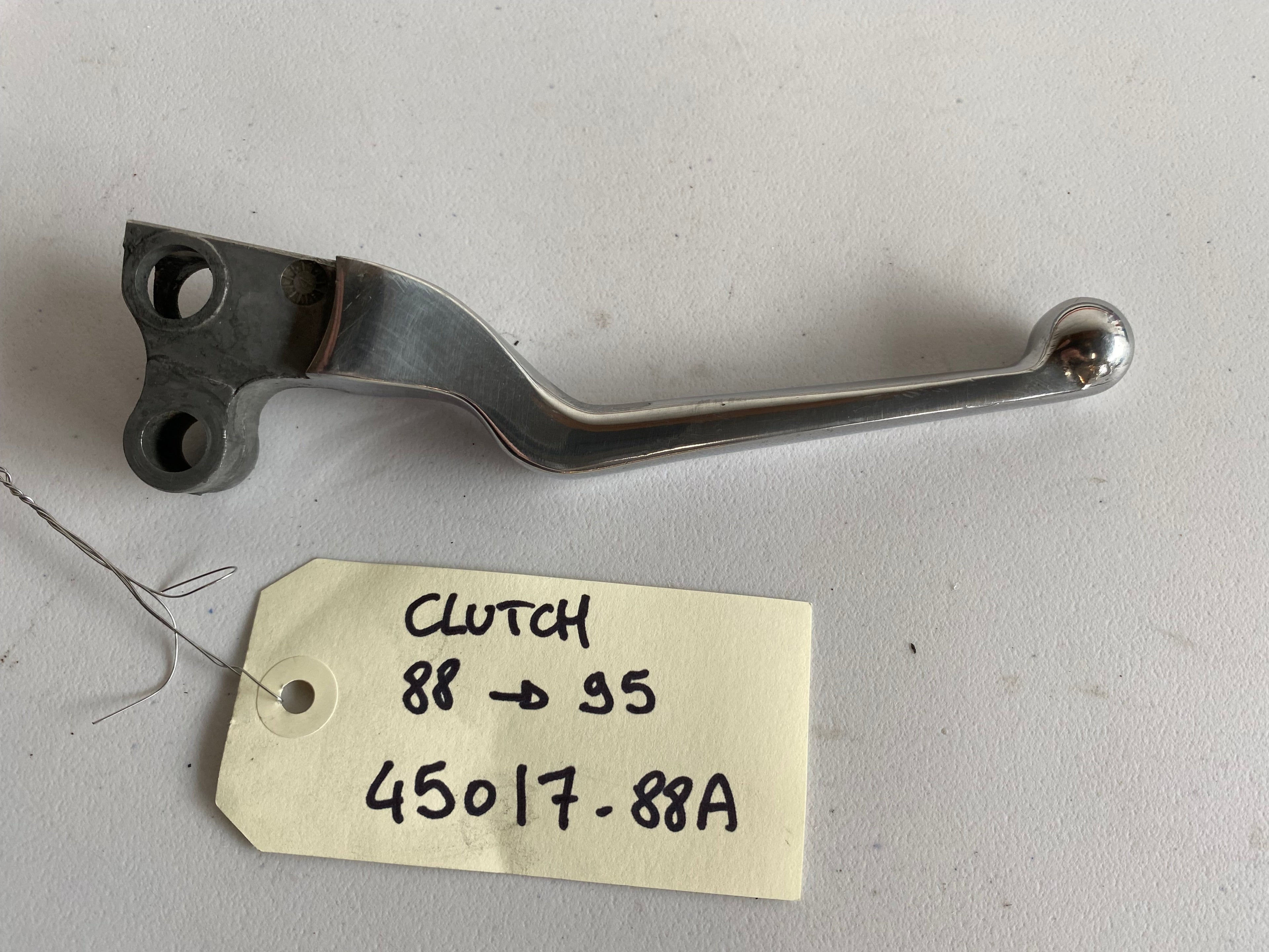 Harley Davidson Kupplungshebel REF OEM: 45017-88A