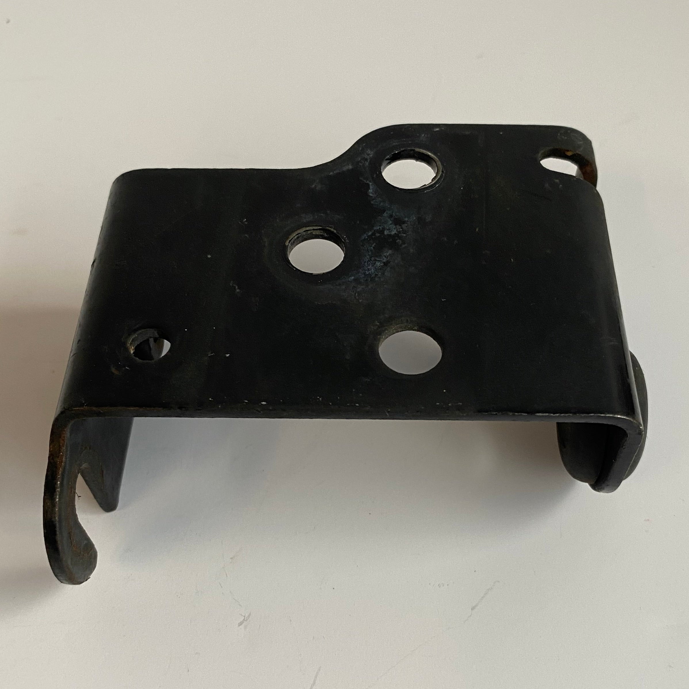 Support klaxon & câble starter Softail Harley Davidson REF OEM 69126-92