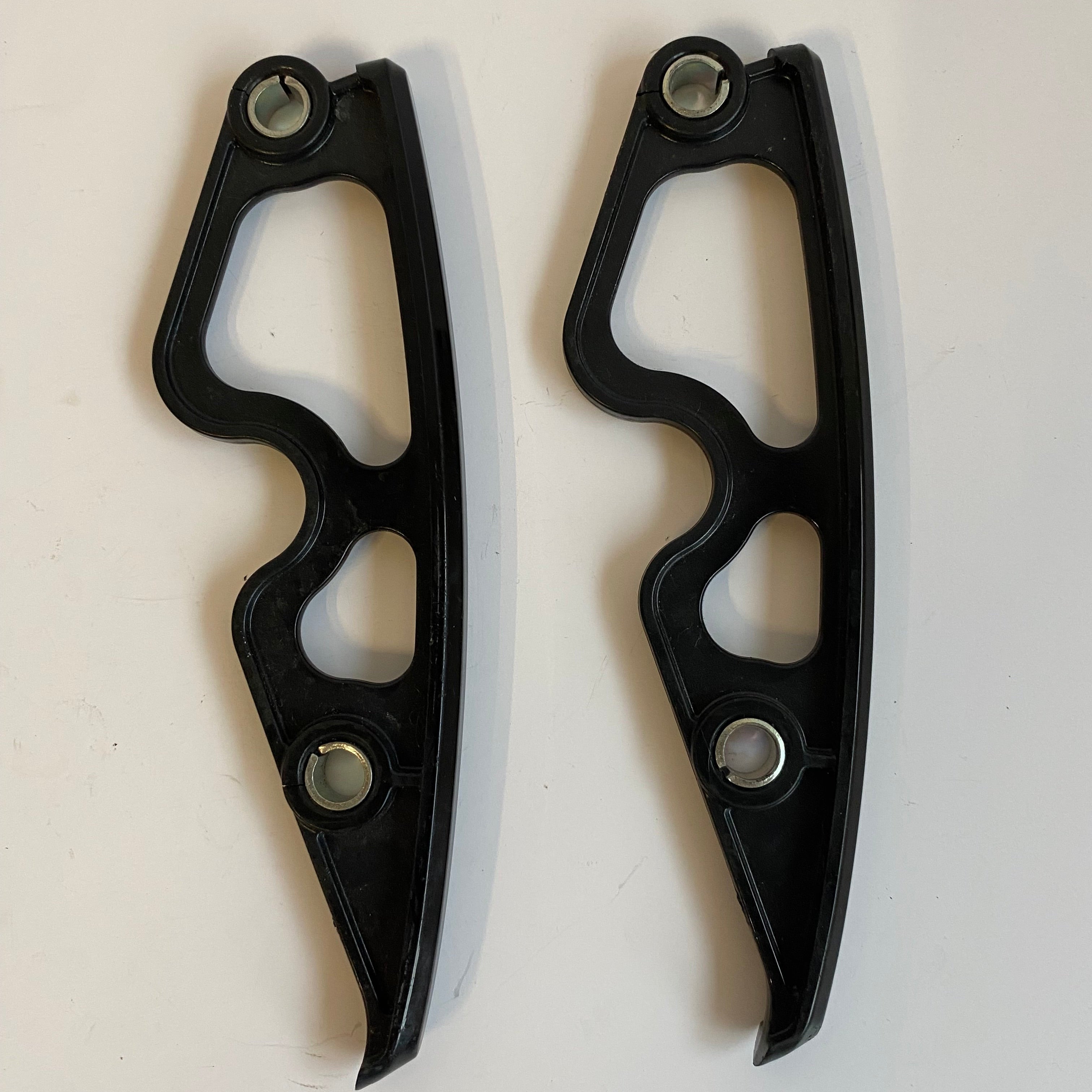 Jeu de 2 caches noirs sabres Touring Harley Davidson REF OEM 90201754DH