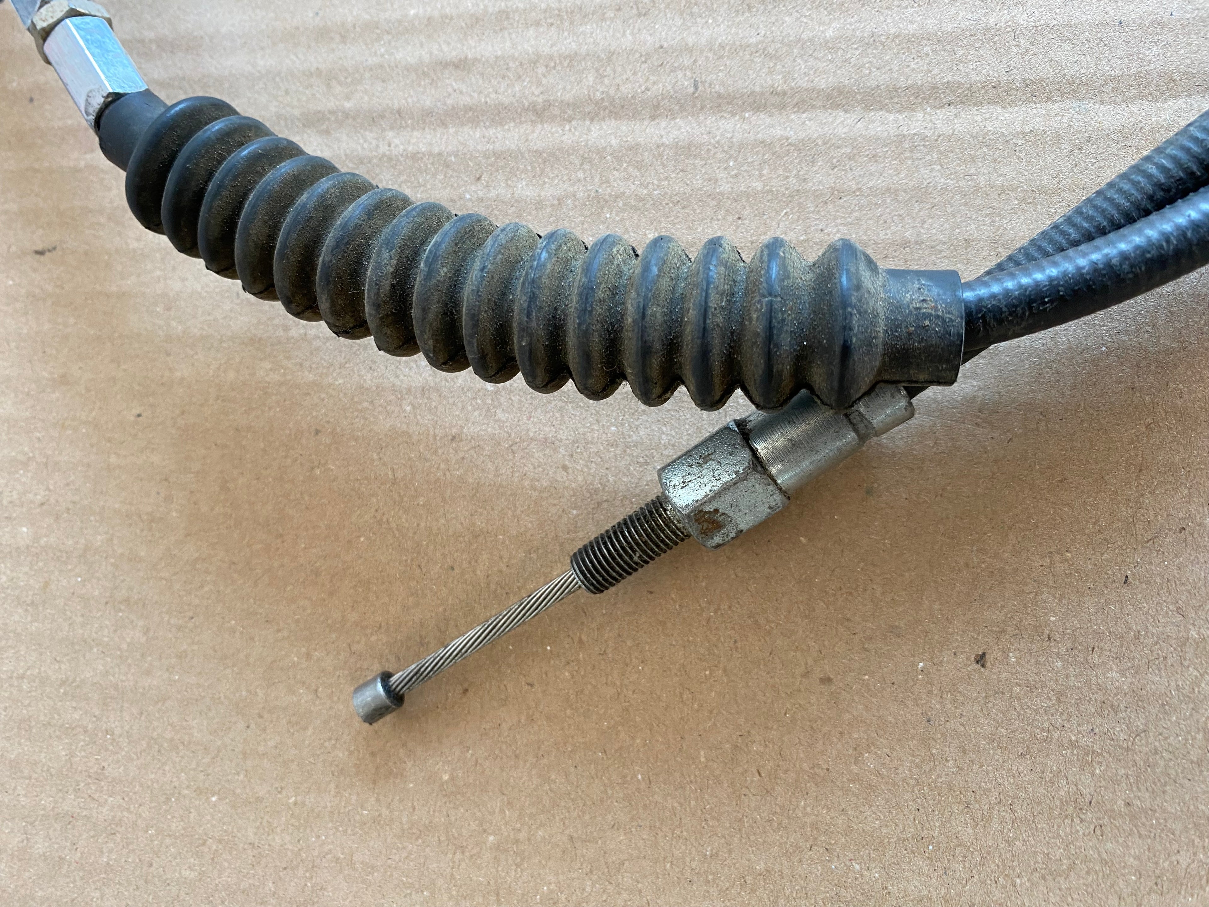 Câble d'embrayage Harley Davidson REF DRAG : 0652-1387