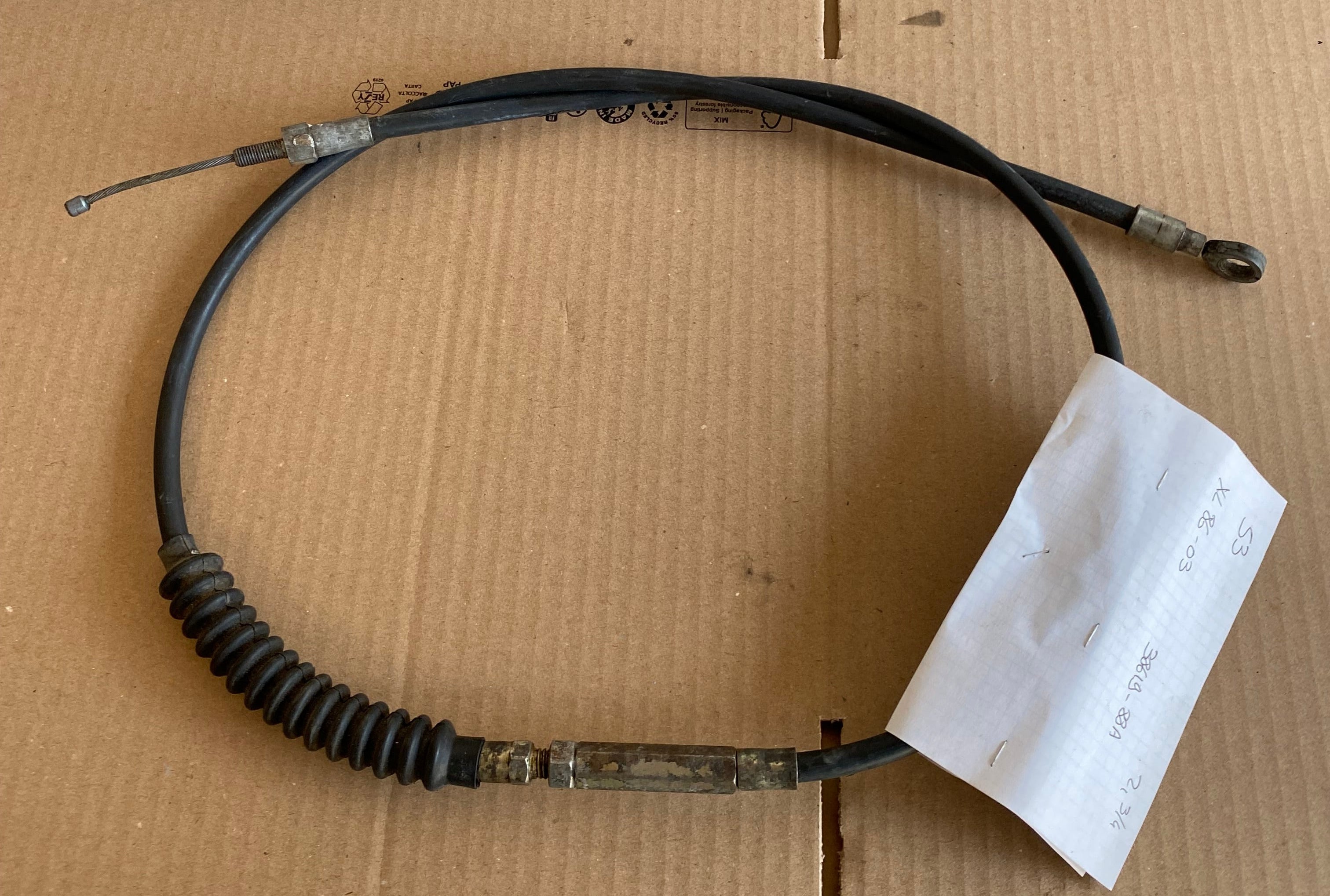 Câble d'embrayage Harley Davidson REF OEM : 38619-88A