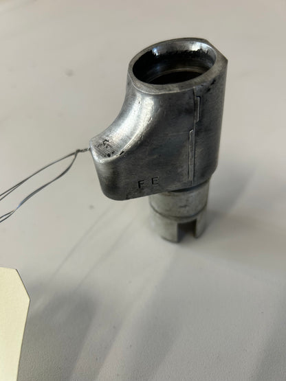 Bloc poussoir hydraulique échappement avant  Harley Davidson REF OEM : 18616-86
