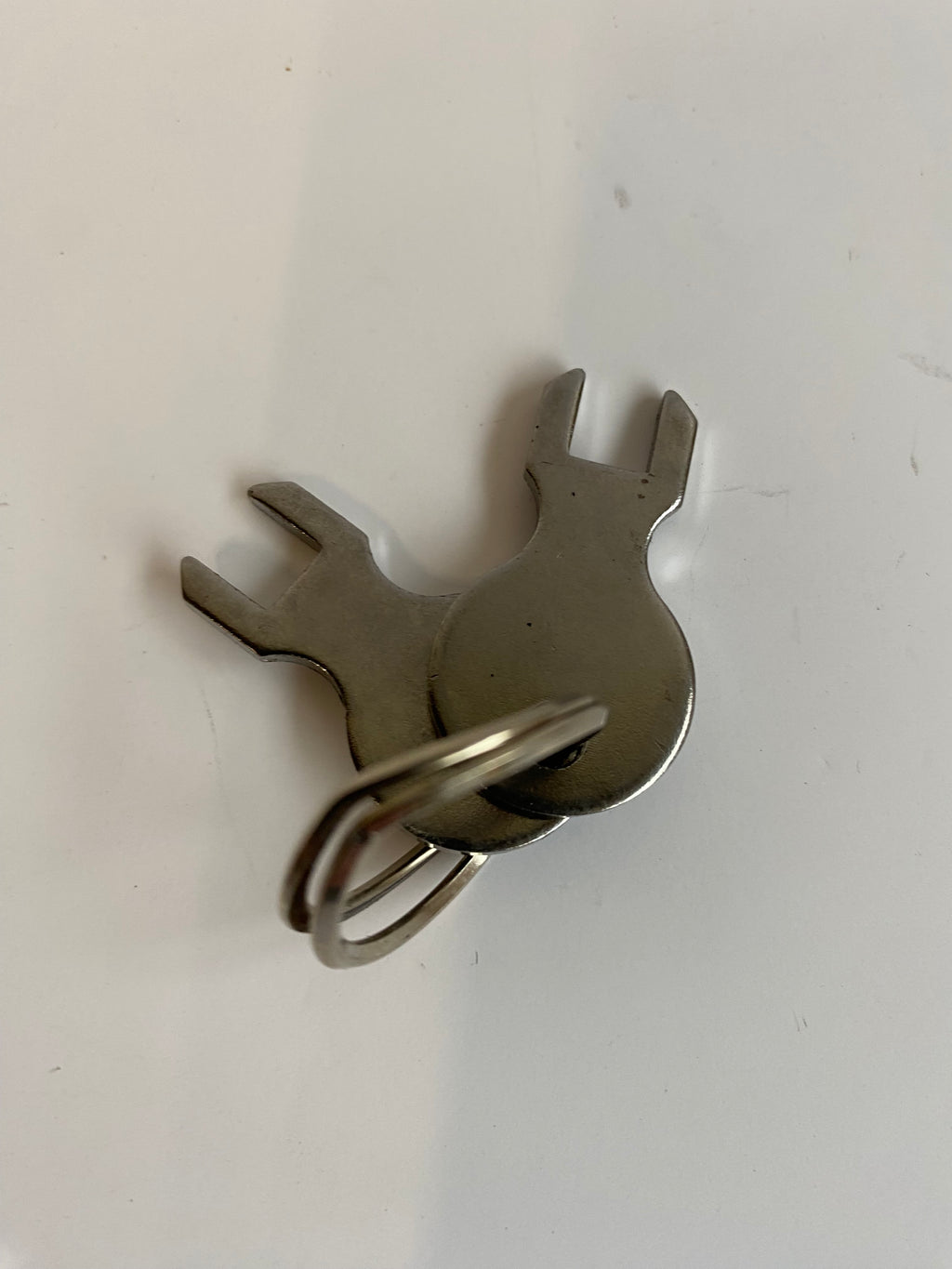 Jeu de clés boite à outils kidney/teardrop shaped Harley Davidson REF 64204-96