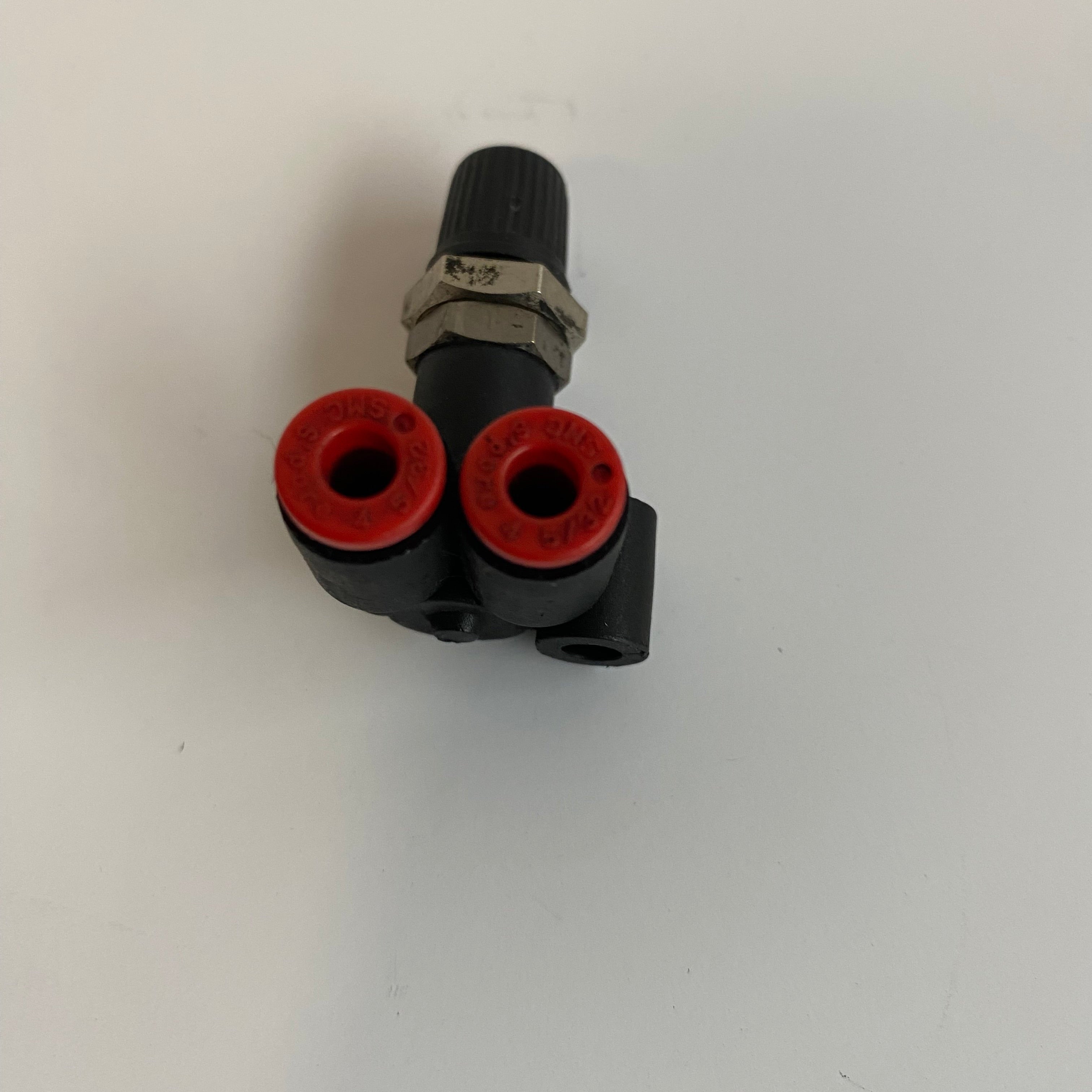 Raccord valve amortisseurs arrières Touring Harley Davidson REF OEM 54357-03