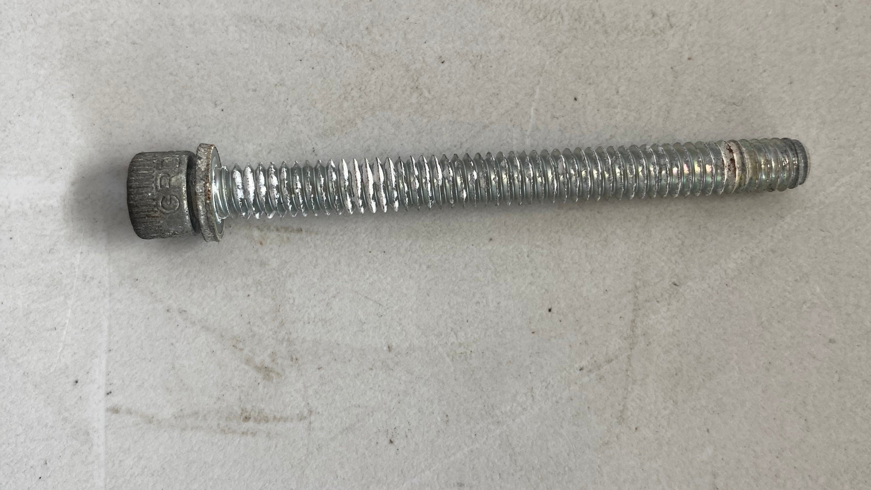Vis BTR 1/4-20 x 2-3/4" bobine allumage HT Harley Davidson REF OEM 4822A