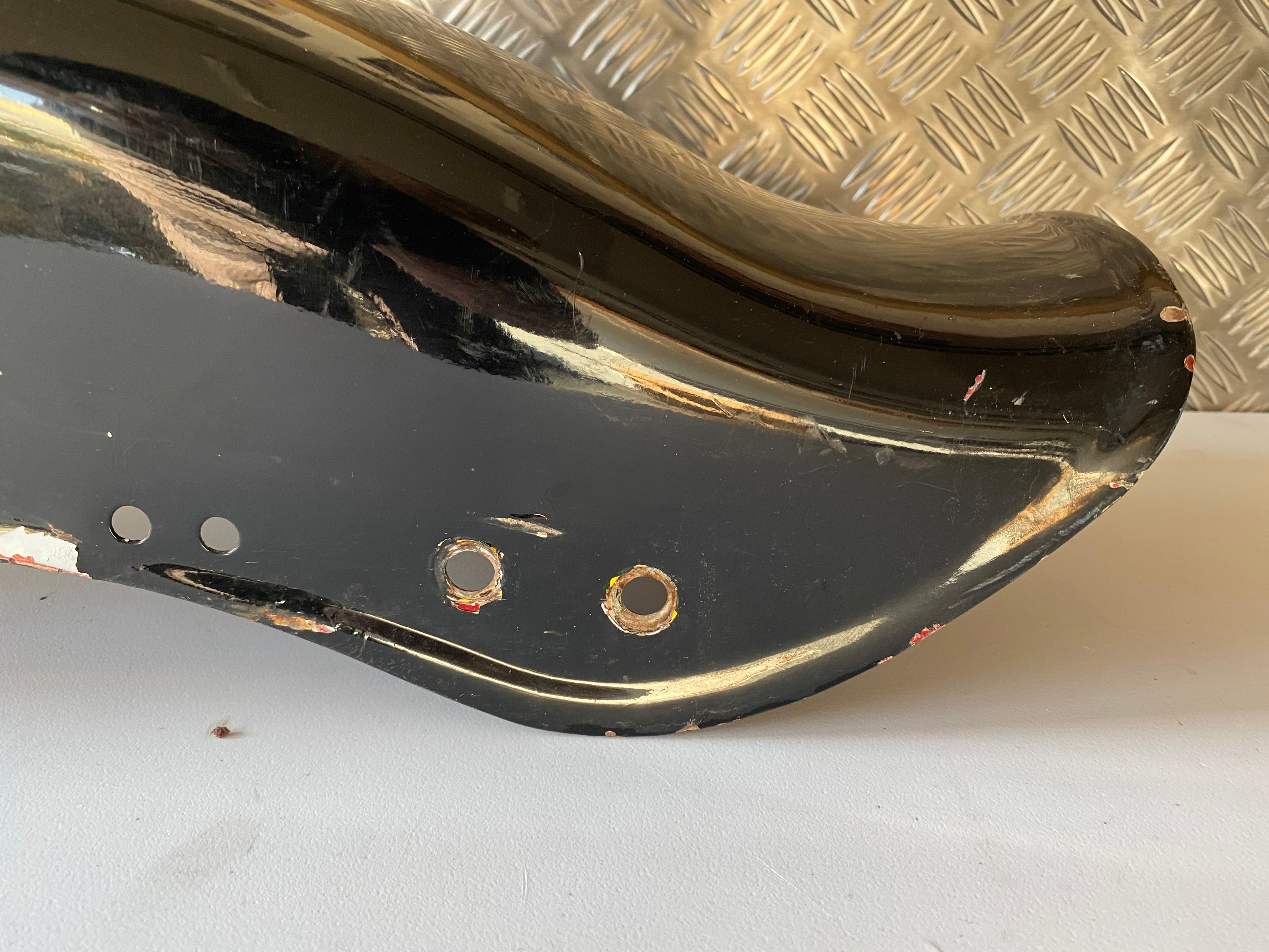 Harley Davidson Softail Rear Fender OEM REF: 59914-86A