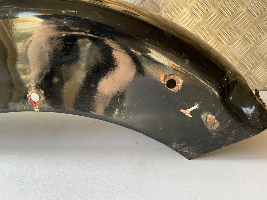 Harley Davidson Softail Rear Fender OEM REF: 59914-86A
