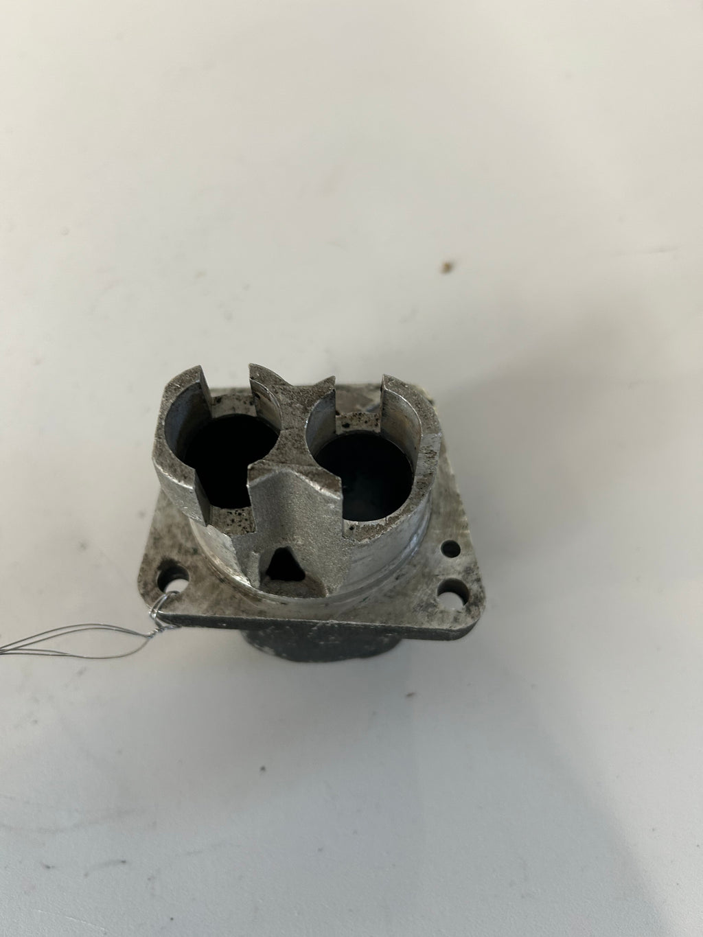 Harley Davidson Front Hydraulic Tappet Block OEM REF: 18623-83B