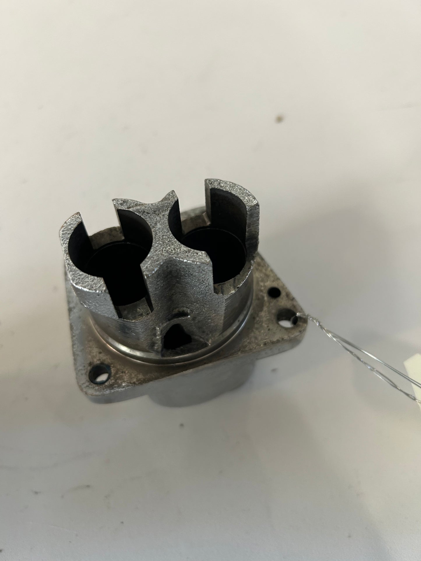 Harley Davidson Front Hydraulic Tappet Block OEM REF: 18542-83C