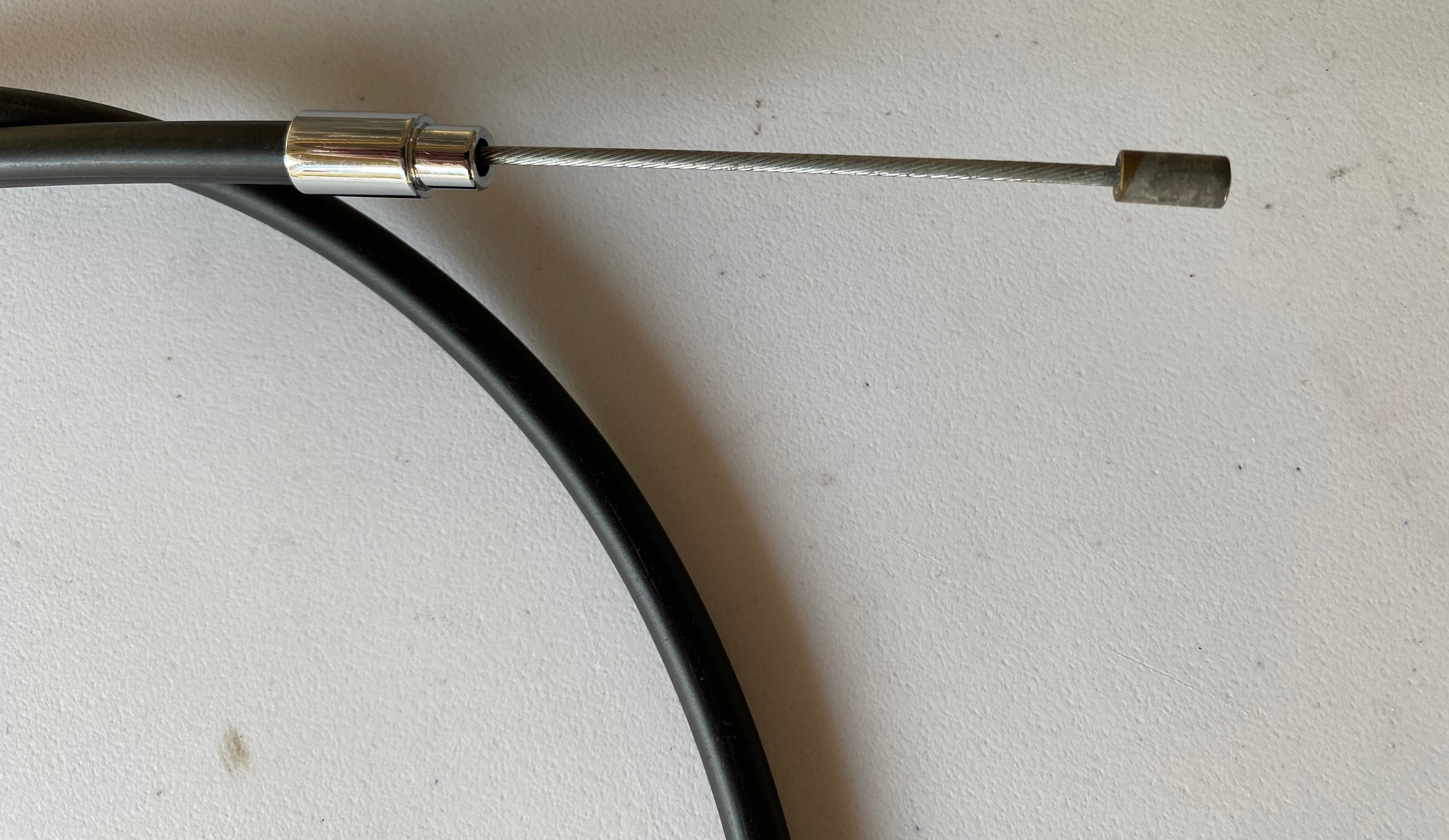 Câble d'embrayage Harley Davidson REF OEM : 38605-86