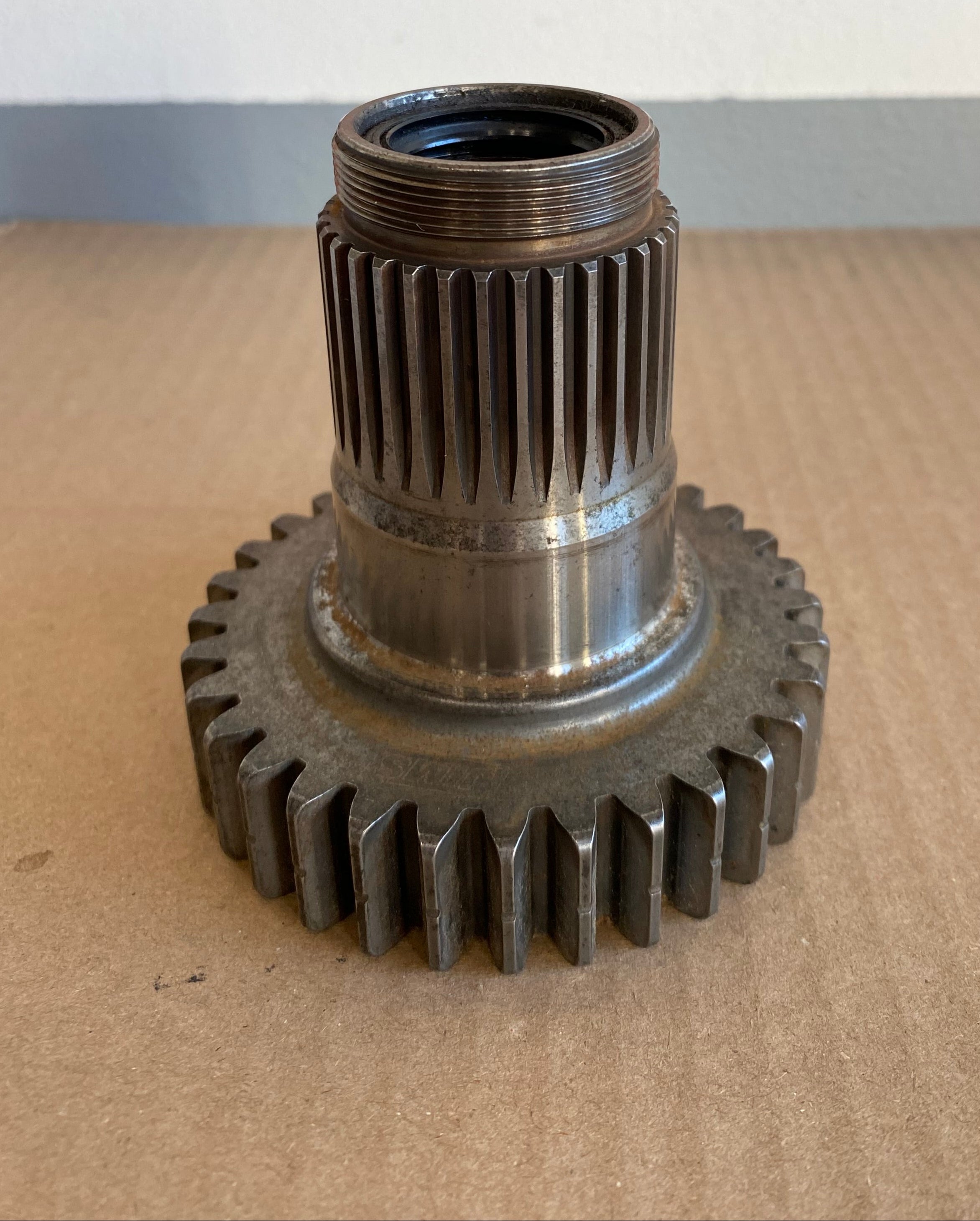 pignon 5° vitesse Harley Davidson REF OEM : 35029-85A
