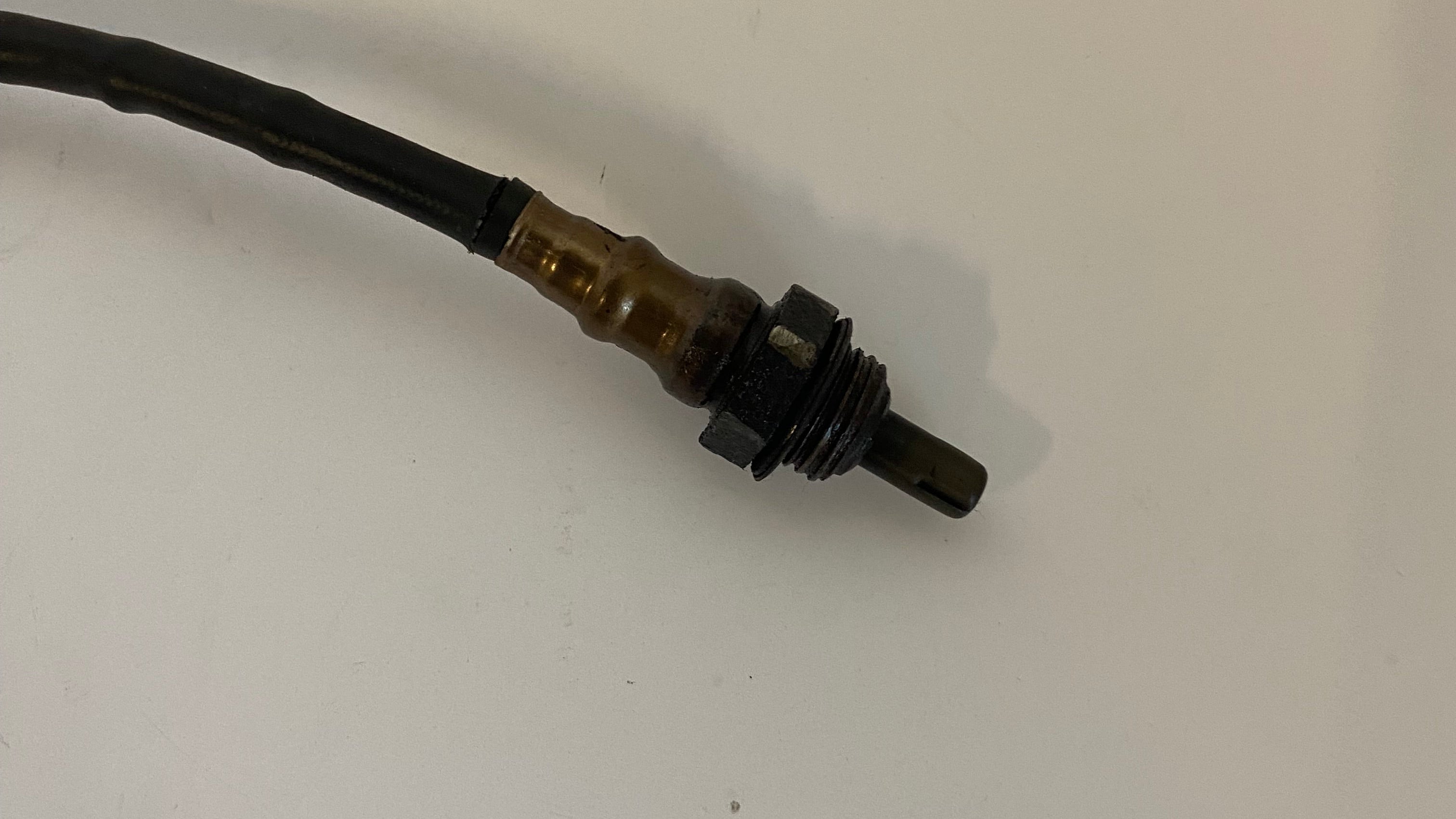Sonde lambda oxygène avant 12 mm Harley Davidson REF OEM 32700005