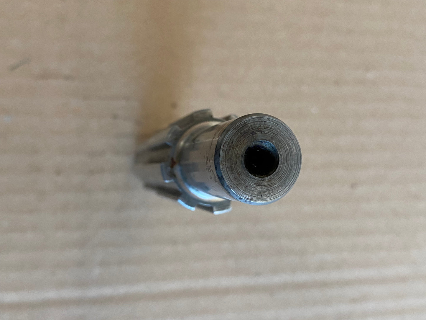 arbre secondaire boite 4 vitesses Harley Davidson référence OEM : 35613-84B
