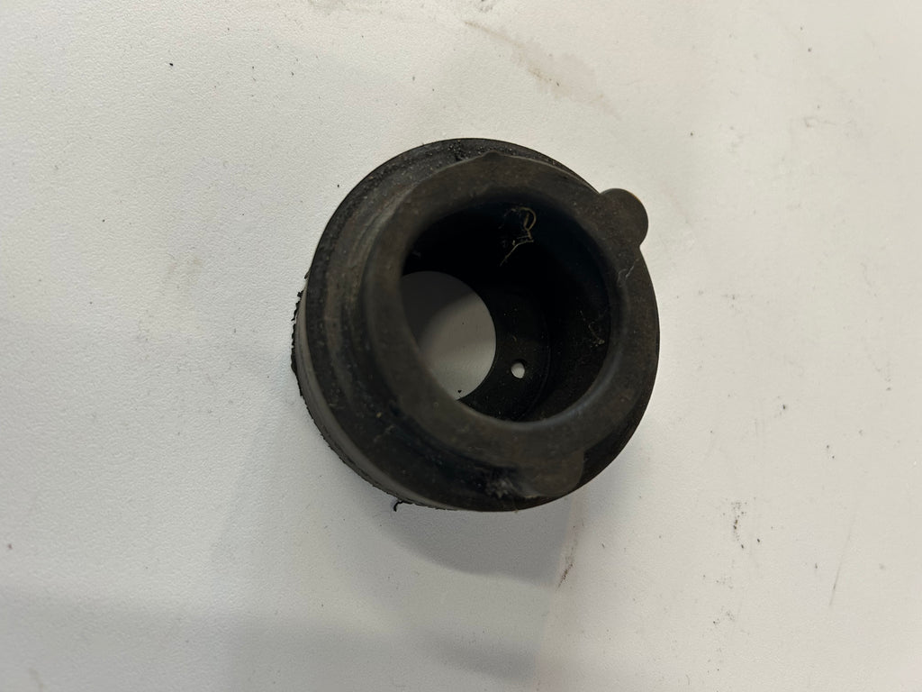 Silent bloc moteur arrière Sportster Harley Davidson REF OEM : 48492-04