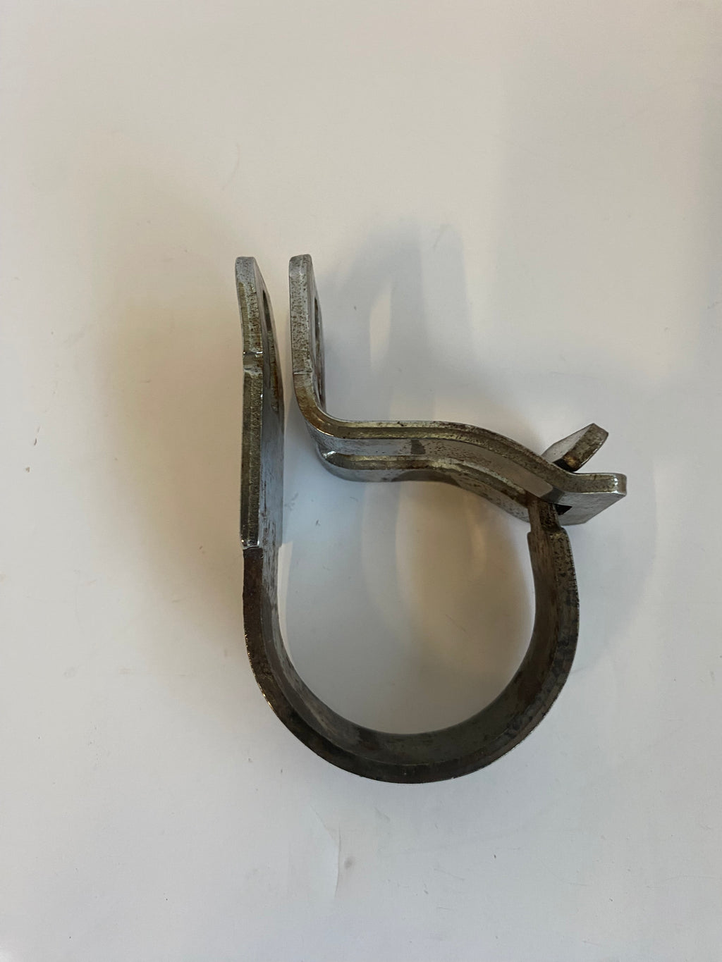 Collier de collecteur d'échappement Harley Davidson REF OEM 65946-07