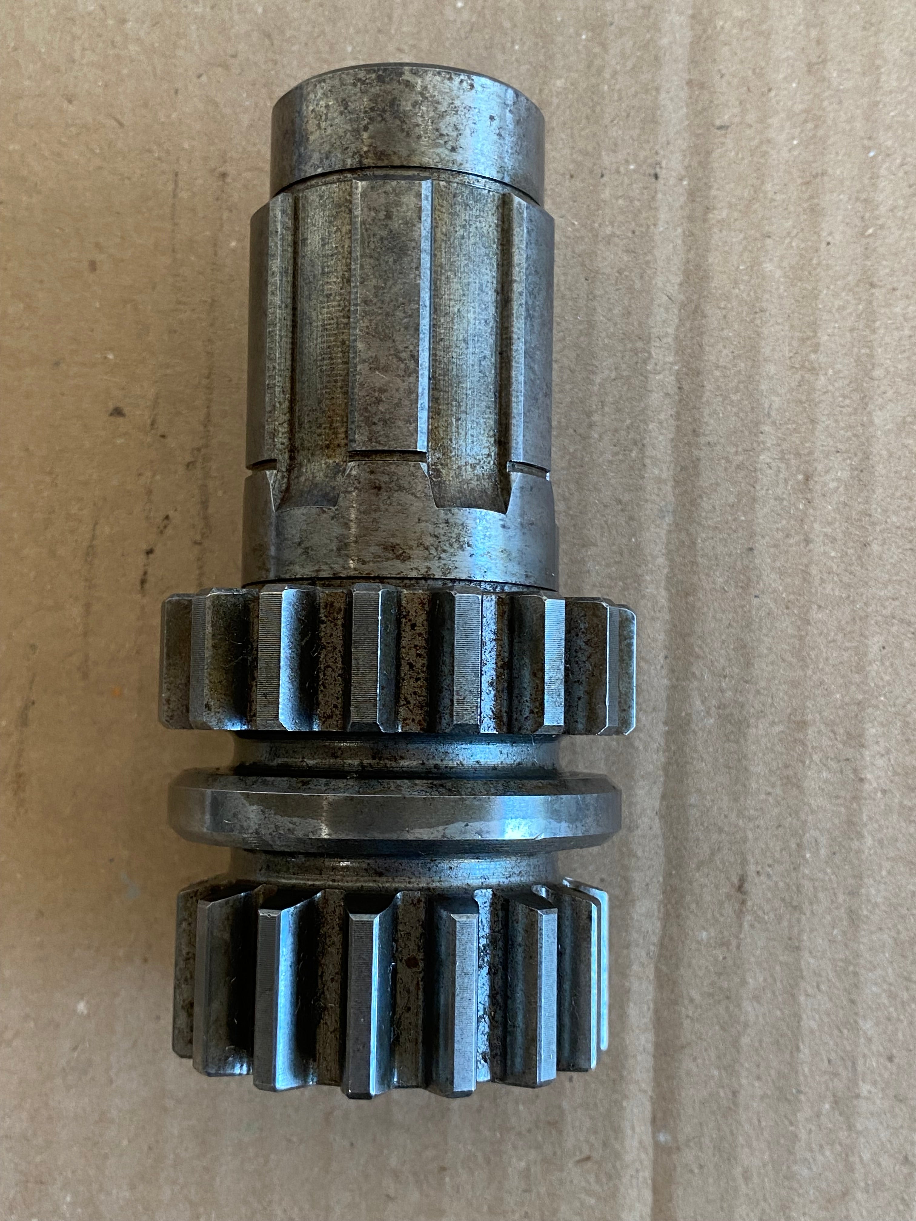 pignon 3° vitesse Harley Davidson REF OEM : 35700-76