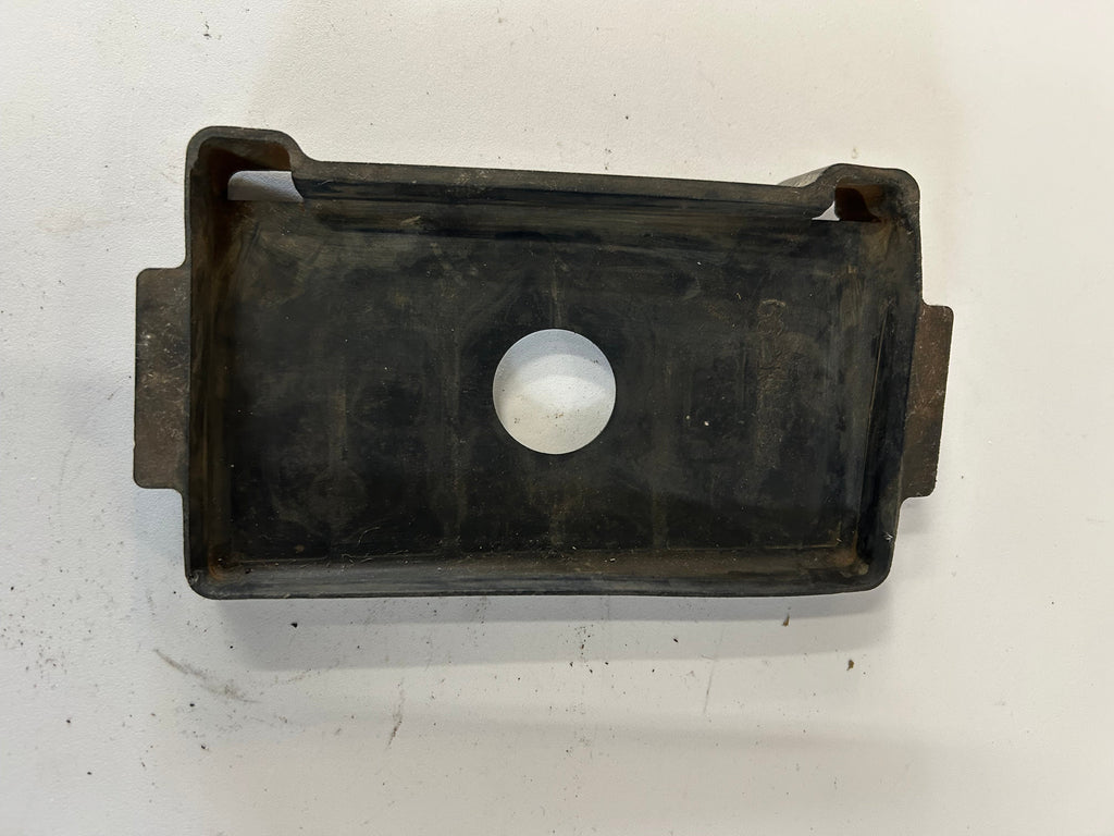 Tapis socle caoutchouc batterie Harley Davidson REF OEM : 66210-85B