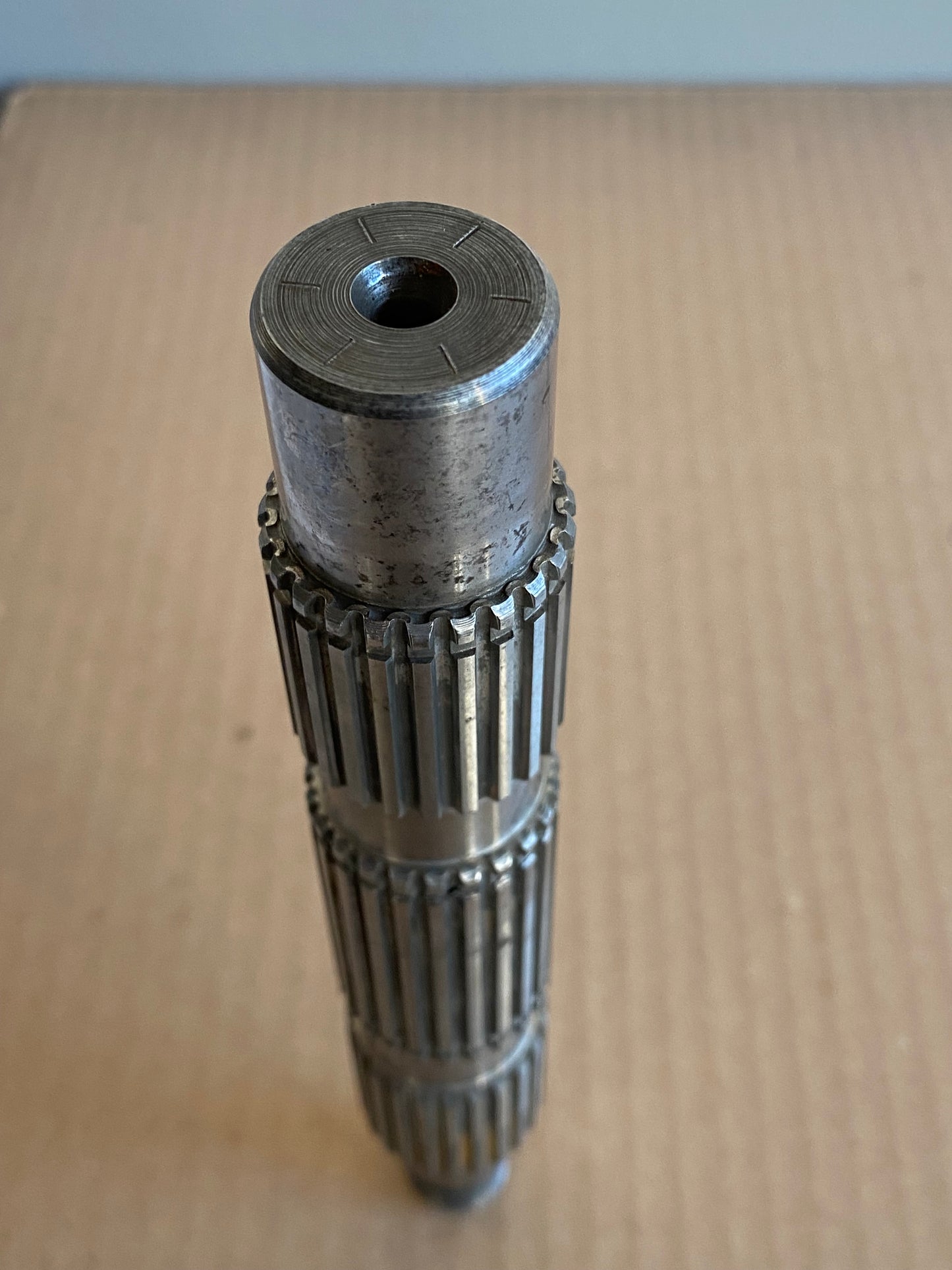 arbre secondaire boite 5 vitesses Harley Davidson référence OEM : 35632-79
