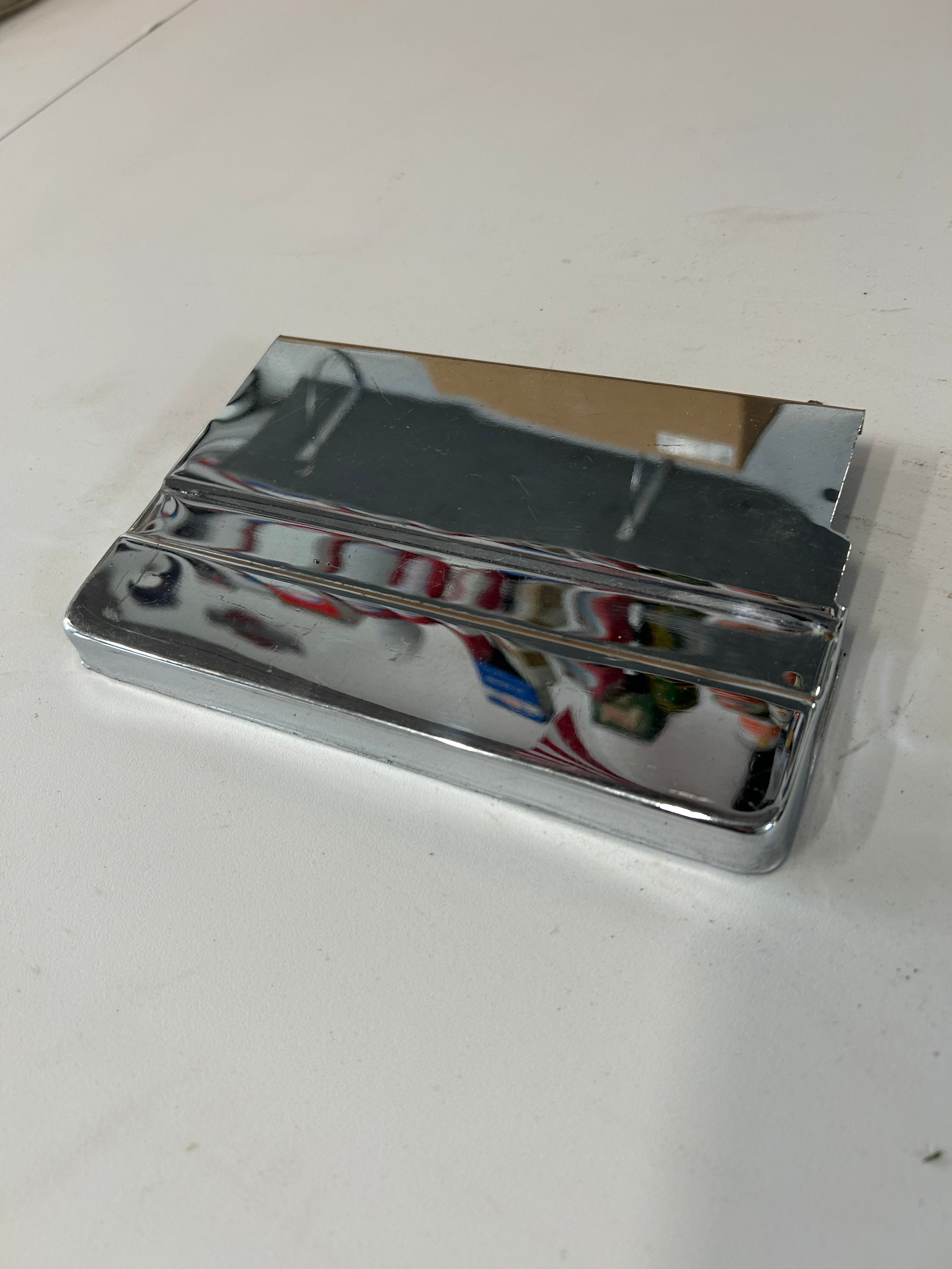 Cache batterie chromé Harley Davidson Shovelhead REF OEM : 66370-65