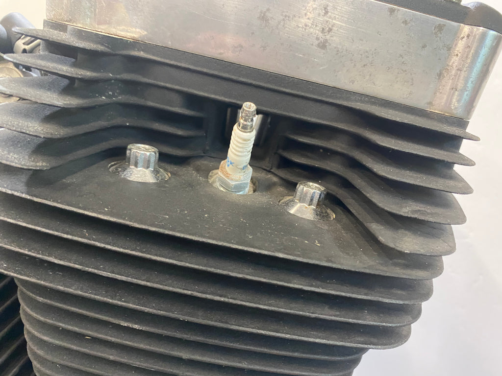 Moteur 1584 cm3 96 ci Dyna Harley Davidson REF OEM 16200068