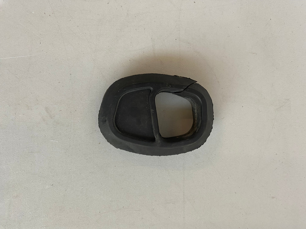 Cache cadre avant droit Dyna Harley Davidson REF OEM 11580A