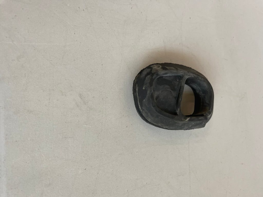 Cache cadre avant droit Dyna Harley Davidson REF OEM 11580A