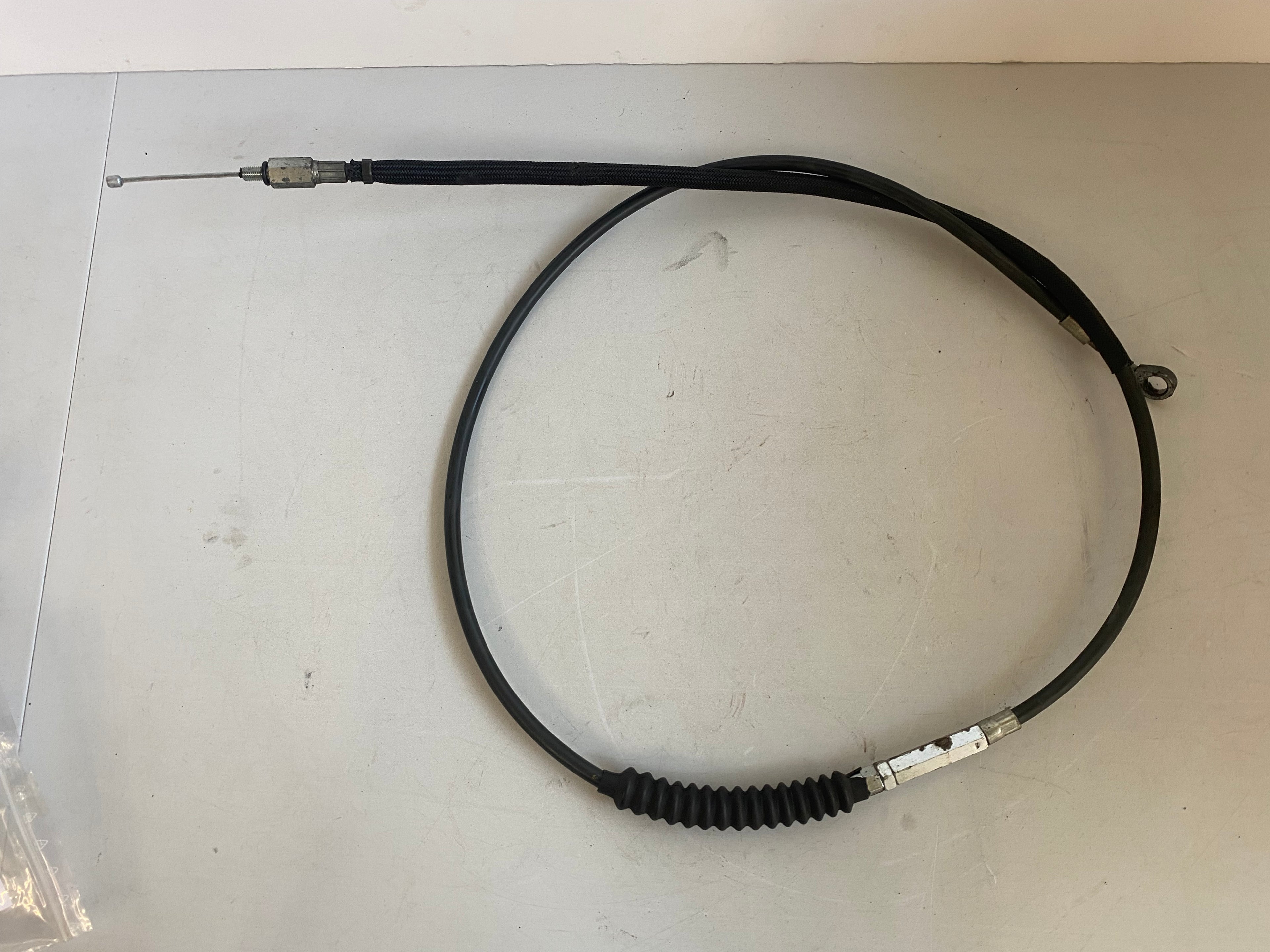Cable embrayage Big Twin Harley Davidson REF OEM 38766-06C