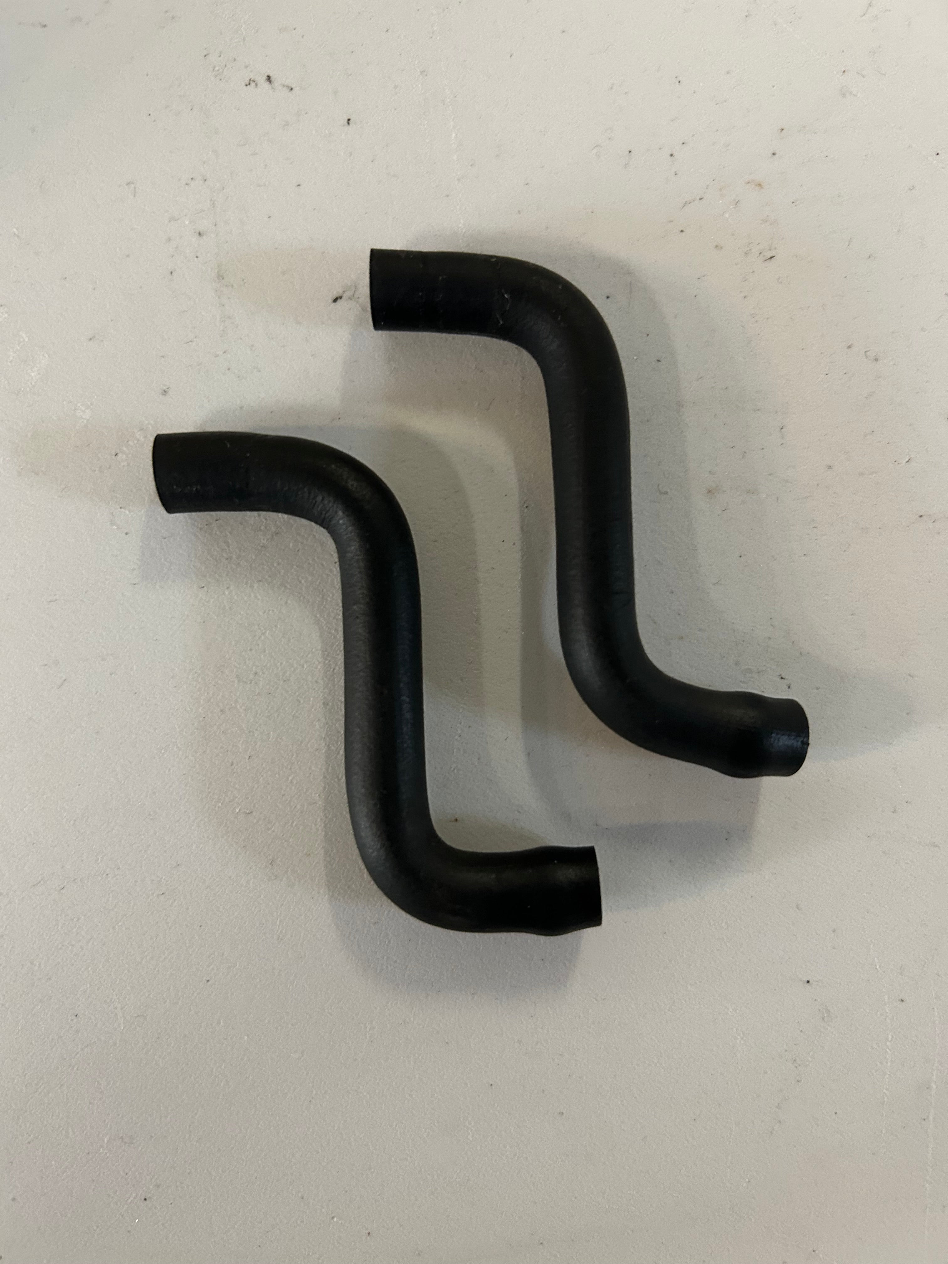 Jeu de 2 durites pour reniflard Harley Davidson REF OEM : 29476-99