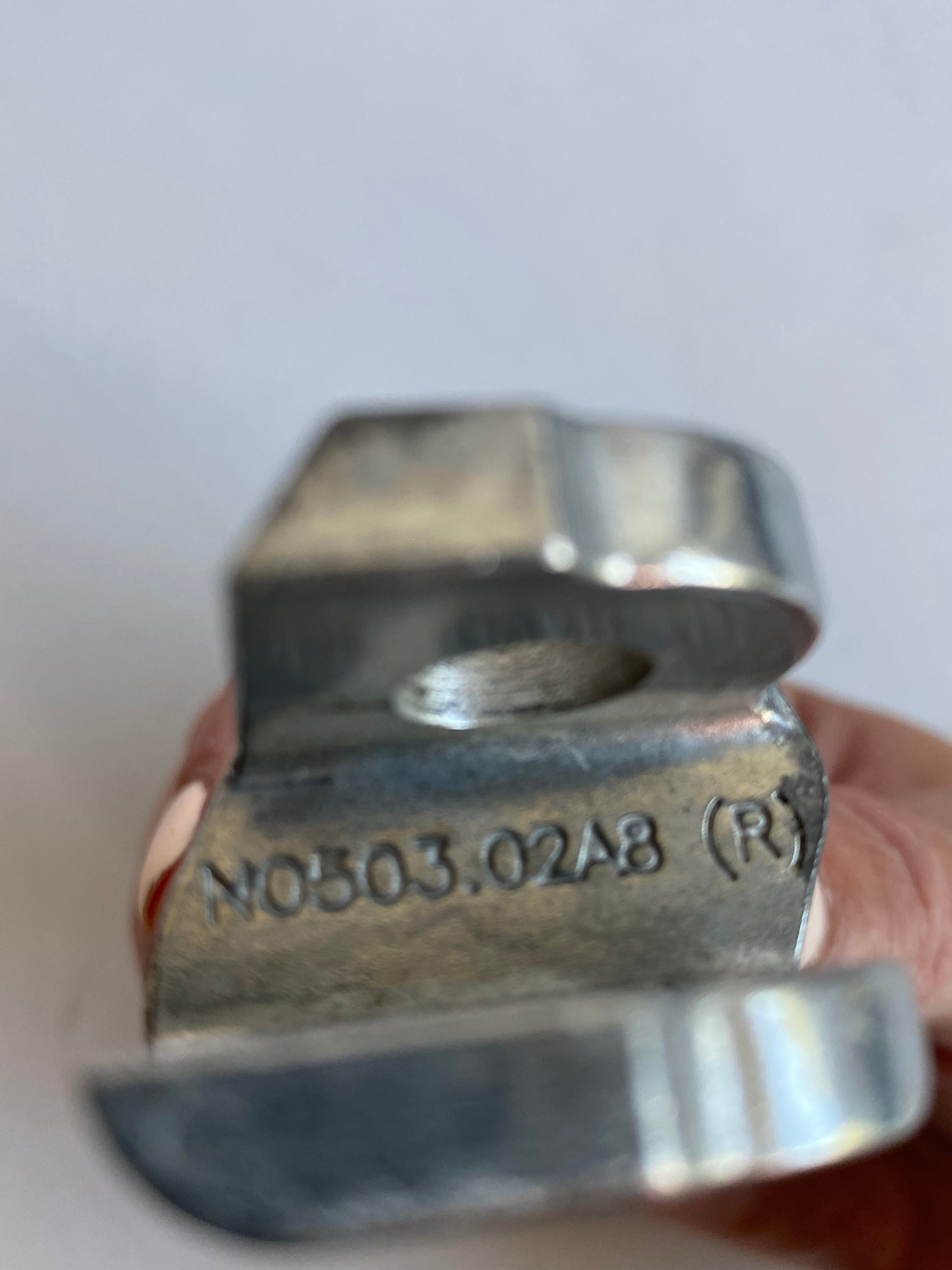 Cale pied passager arrière droit Buell REF OEM N0503.02A8