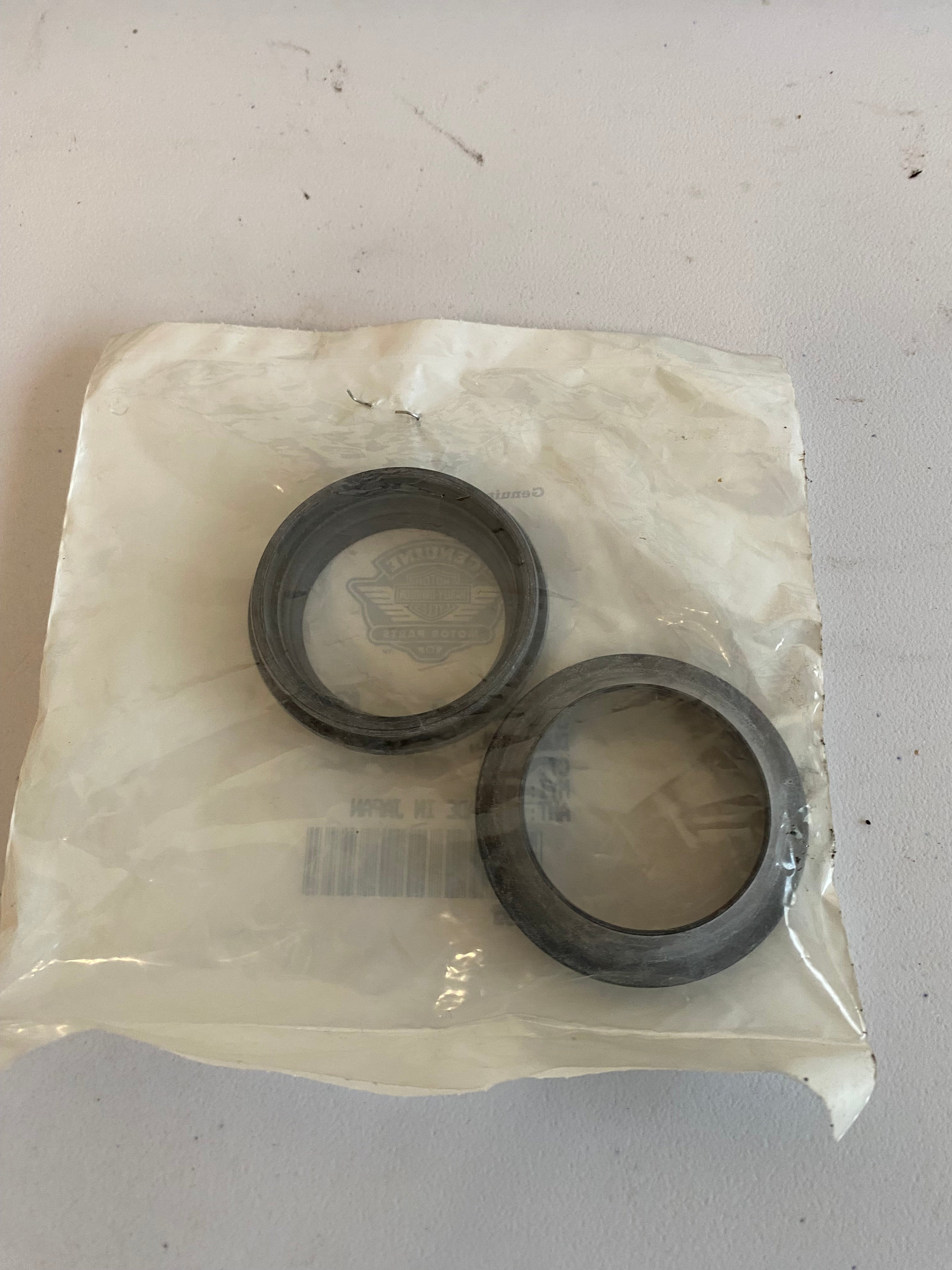 Joints de cache poussière fourche BUELL REF OEM : J8130.3A8