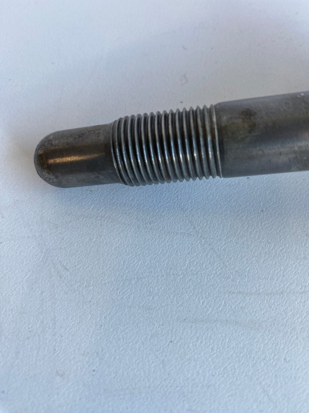 Vis support moteur avant Buell REF OEM L0512.02A8