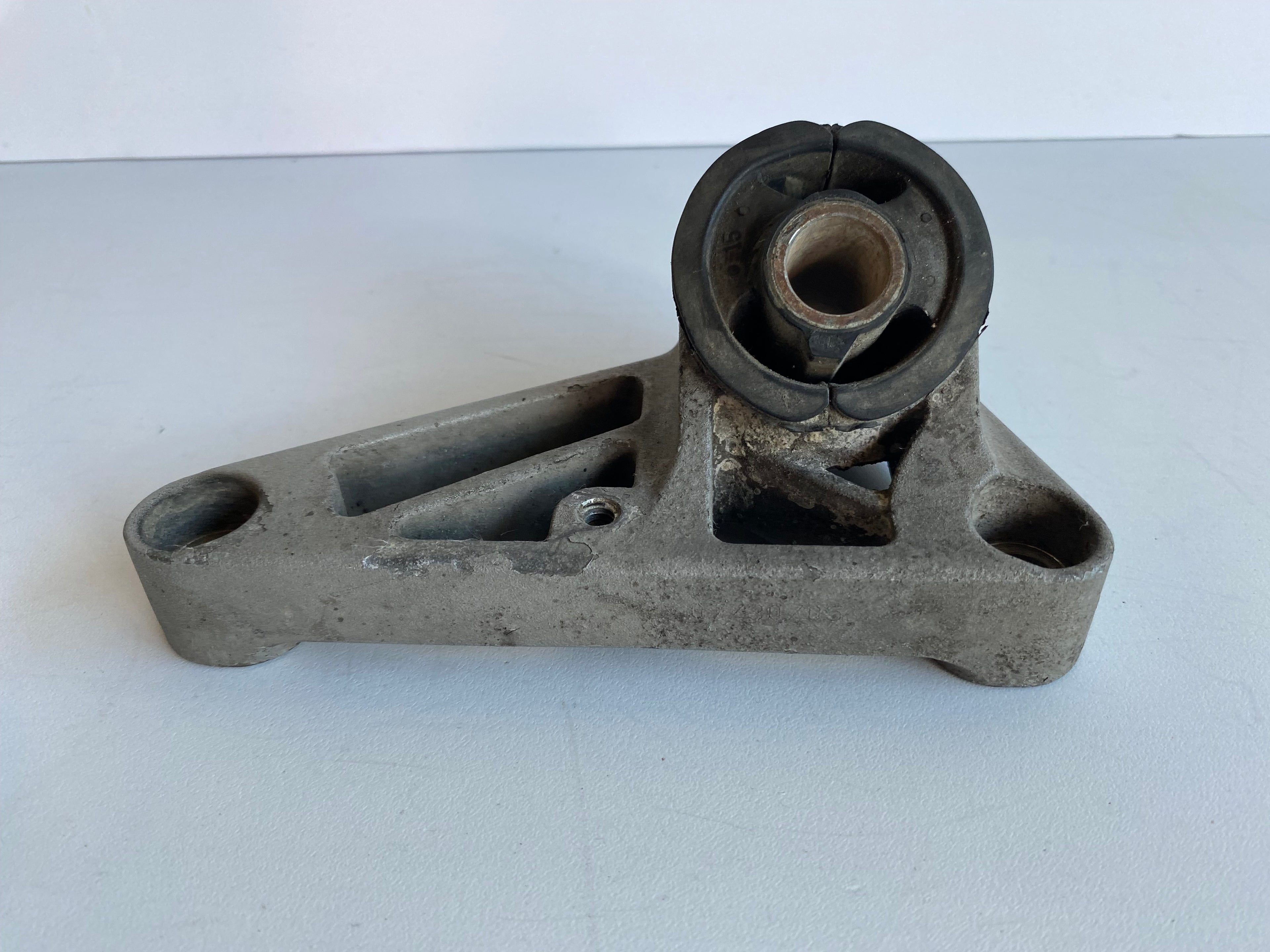 Buell XB Front Engine Silent Block REF OEM L0501.02A8