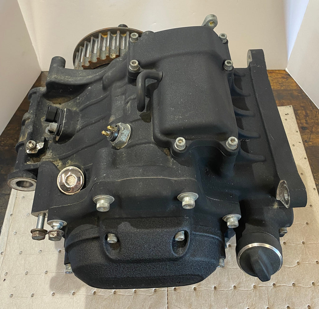 Boite à 6 vitesses complète Dyna Harley Davidson REF OEM 34747-06C