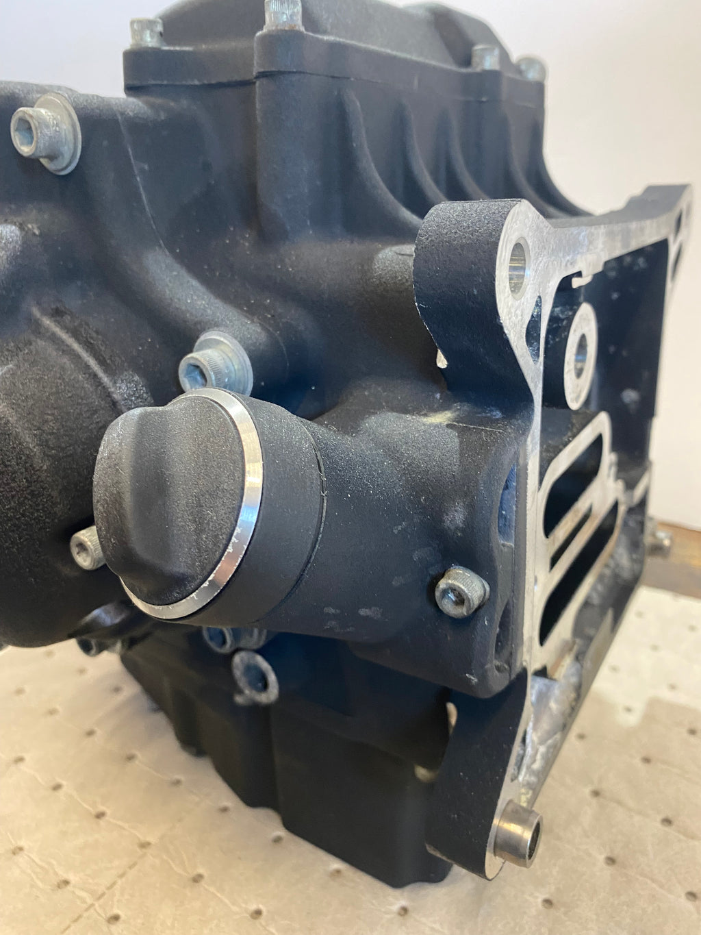 Boite à 6 vitesses complète Dyna Harley Davidson REF OEM 34747-06C