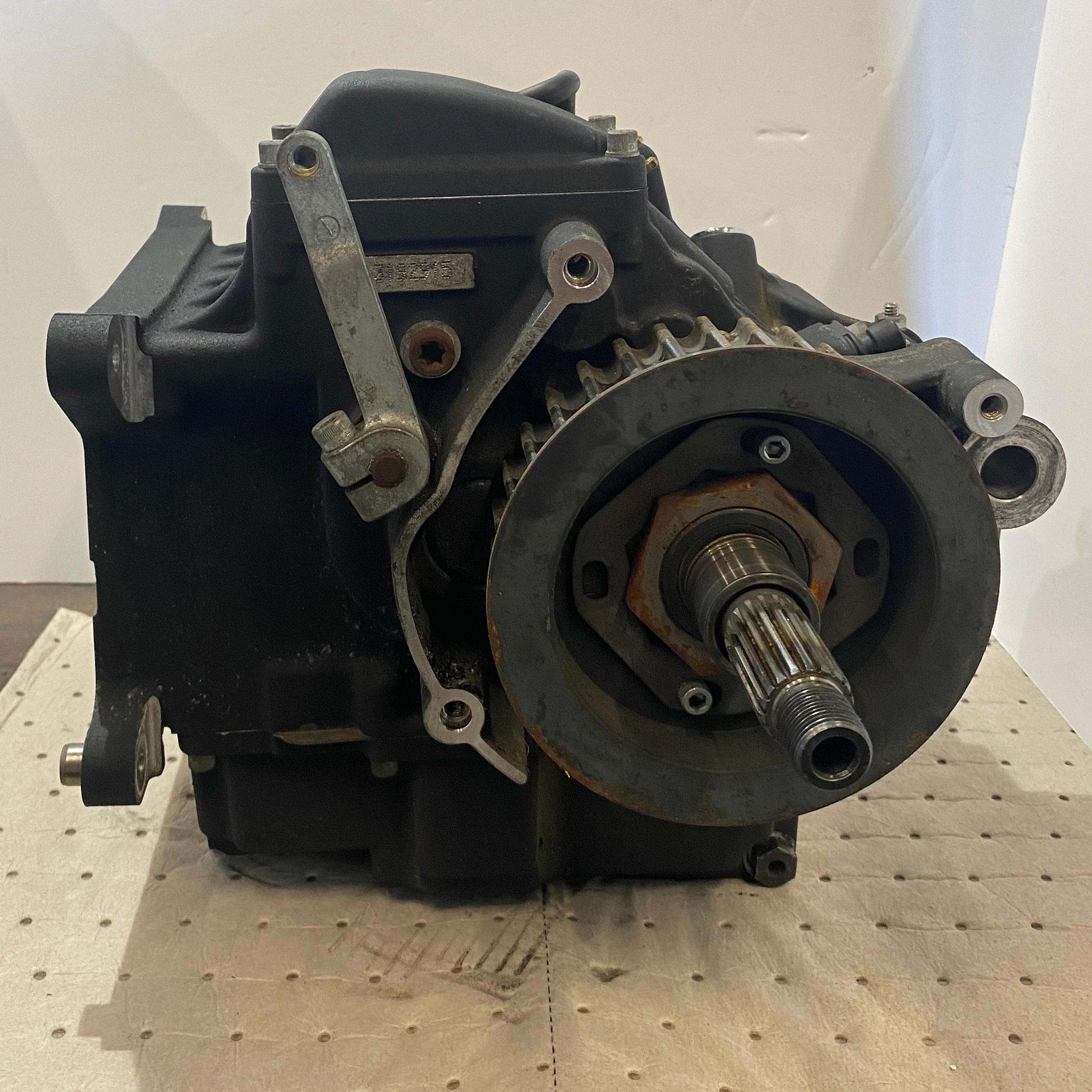 Boite à 6 vitesses complète Dyna Harley Davidson REF OEM 34747-06C