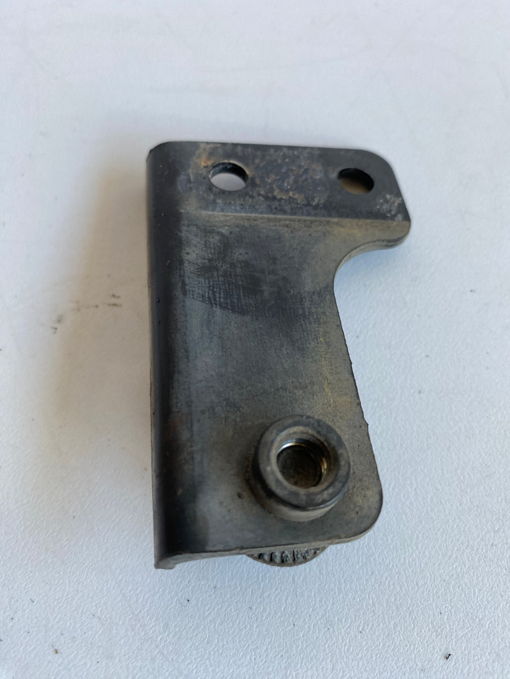 Patte de fixation échappement Touring Harley Davidson REF 66881-09
