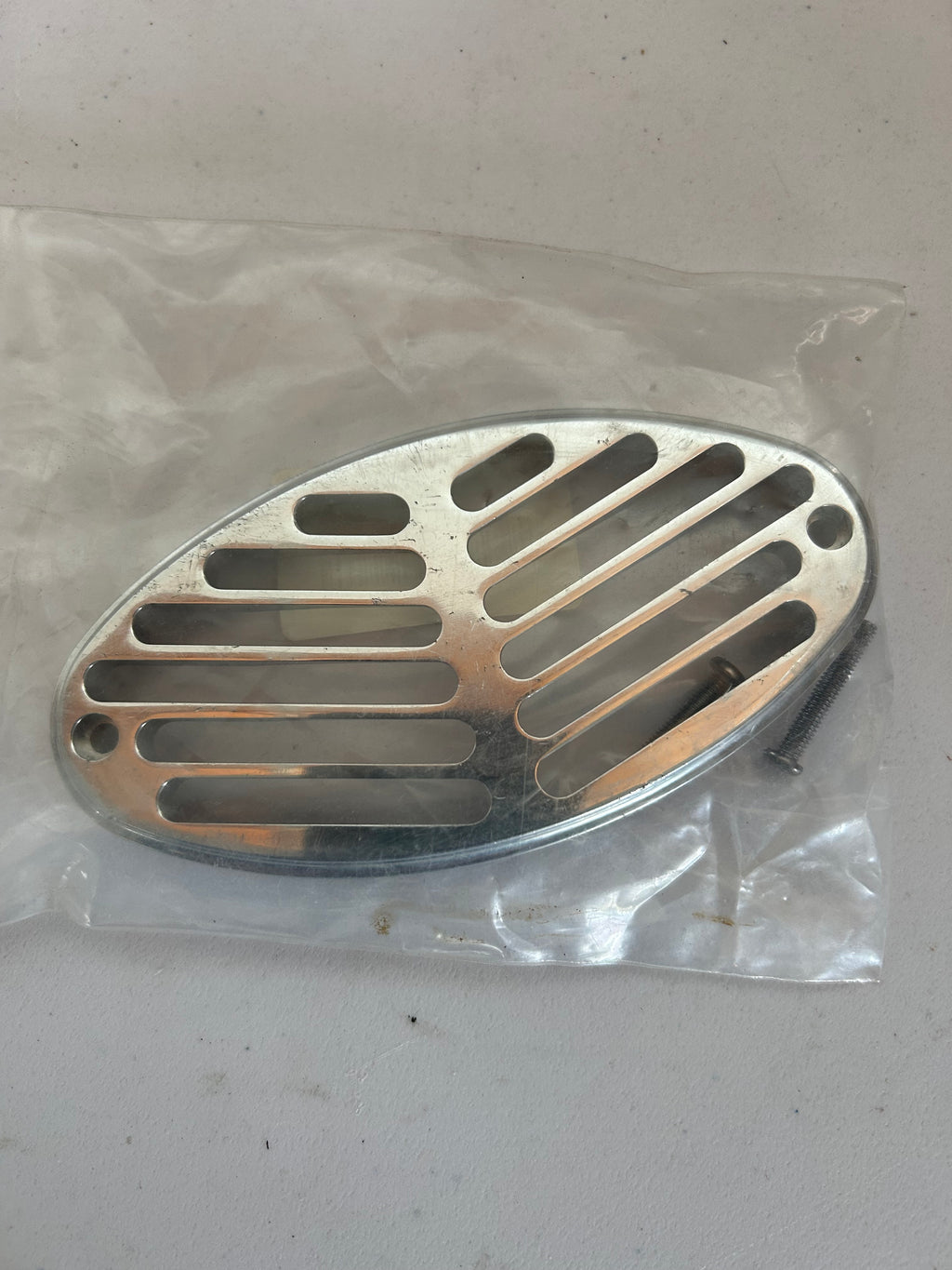 Air glide type grille tail light CAT EYE Harley Davidson REF MCS: 940292