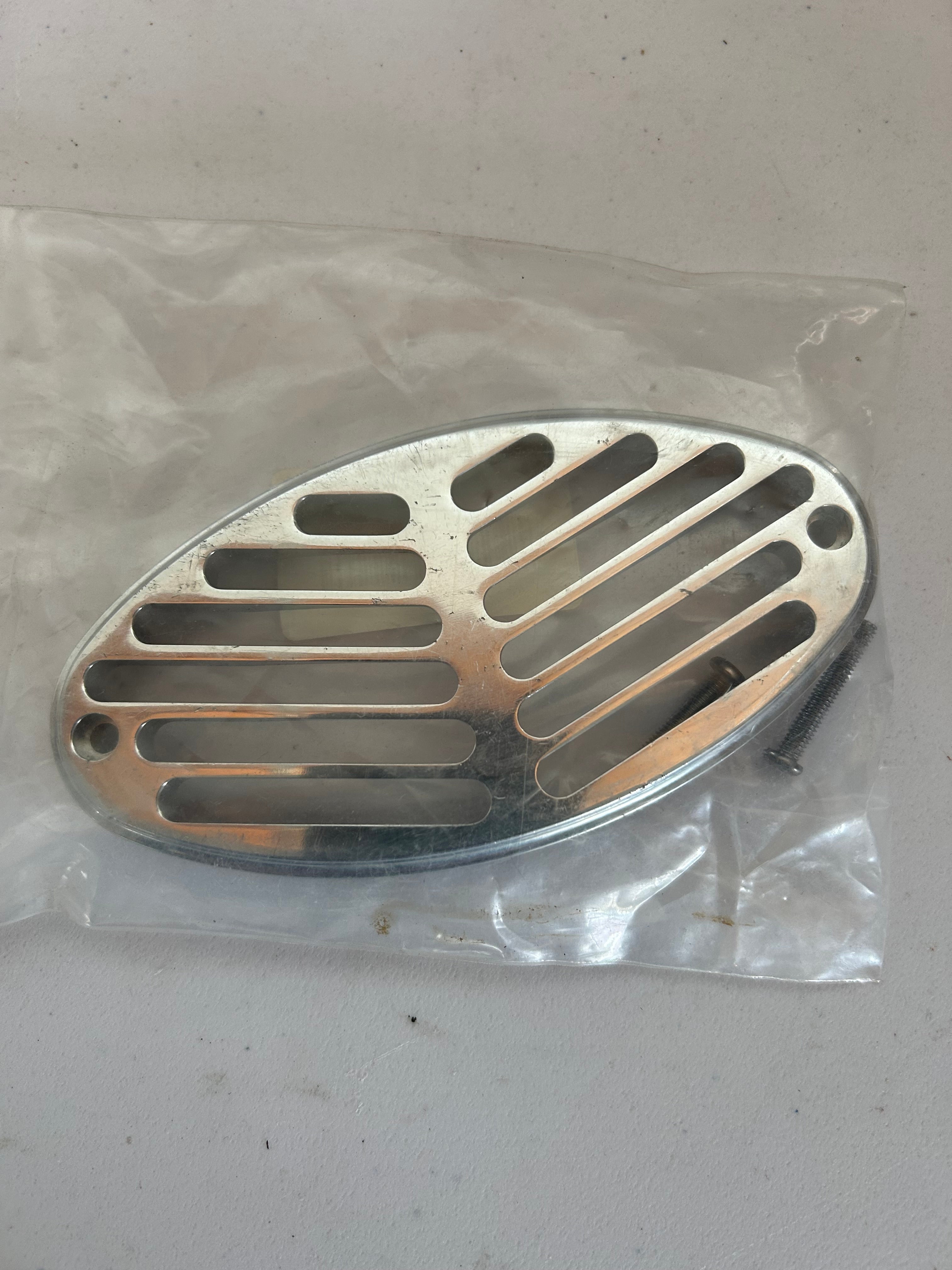 Air glide type grille tail light CAT EYE Harley Davidson REF MCS: 940292